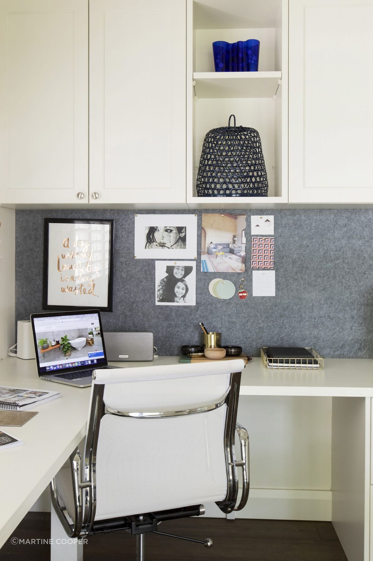 Ryde-Office-close-up-scaled-v2.jpg