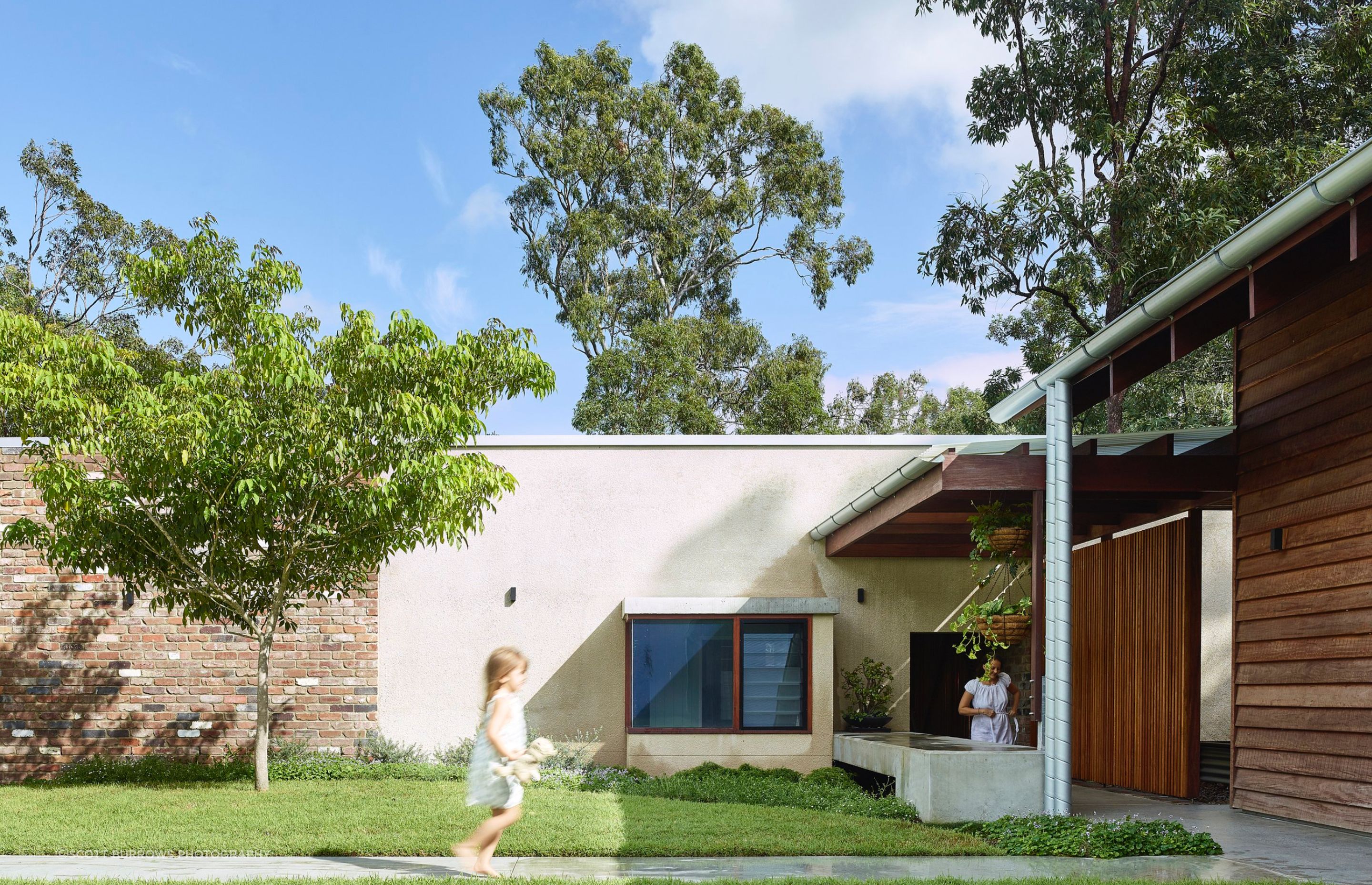SG-Multivision-8000-DS-The-Greenhouse-Samford-Valley-QLD-Exterior-3.png