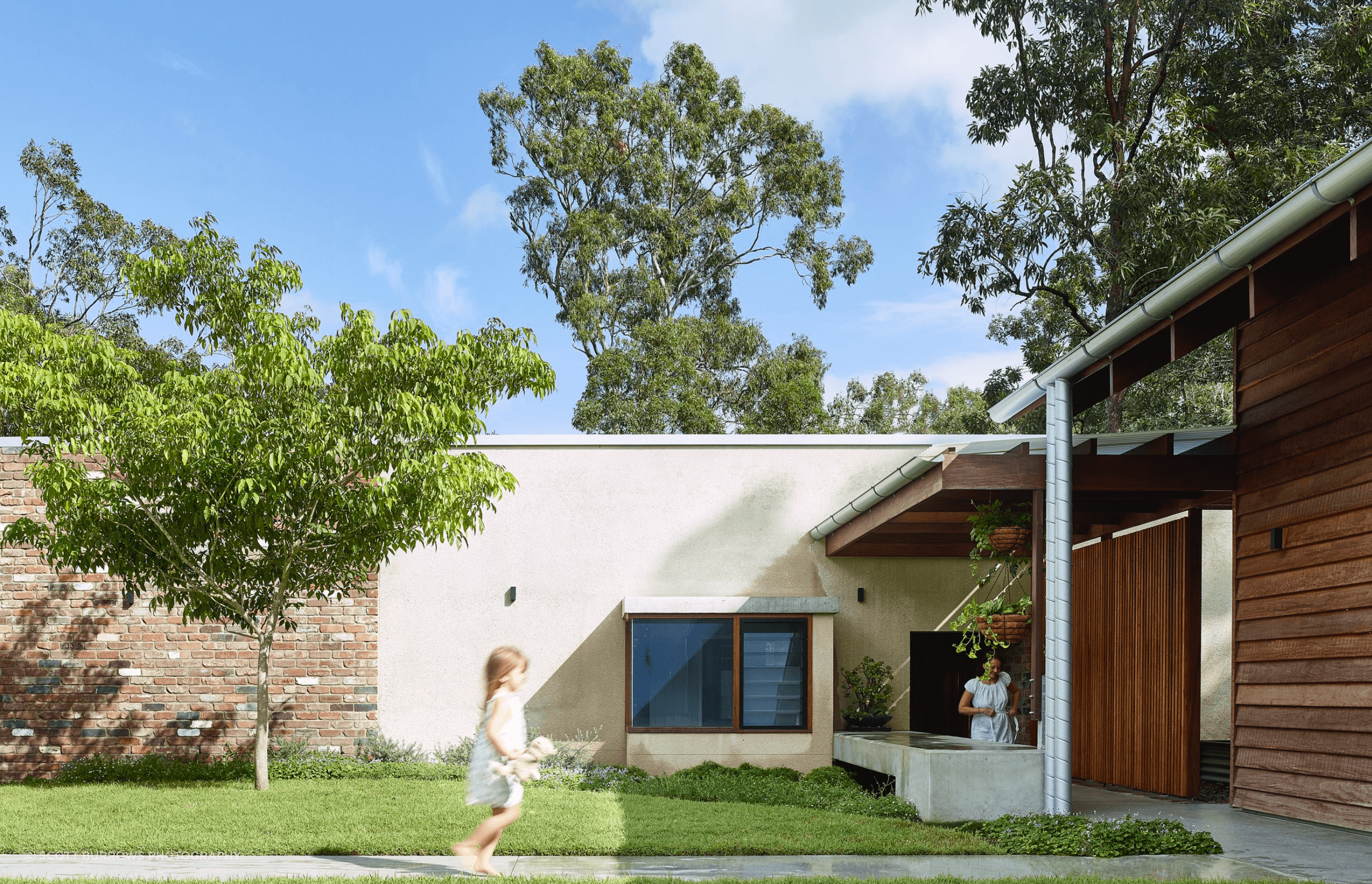 SG-Multivision-8000-DS-The-Greenhouse-Samford-Valley-QLD-Exterior-3.png