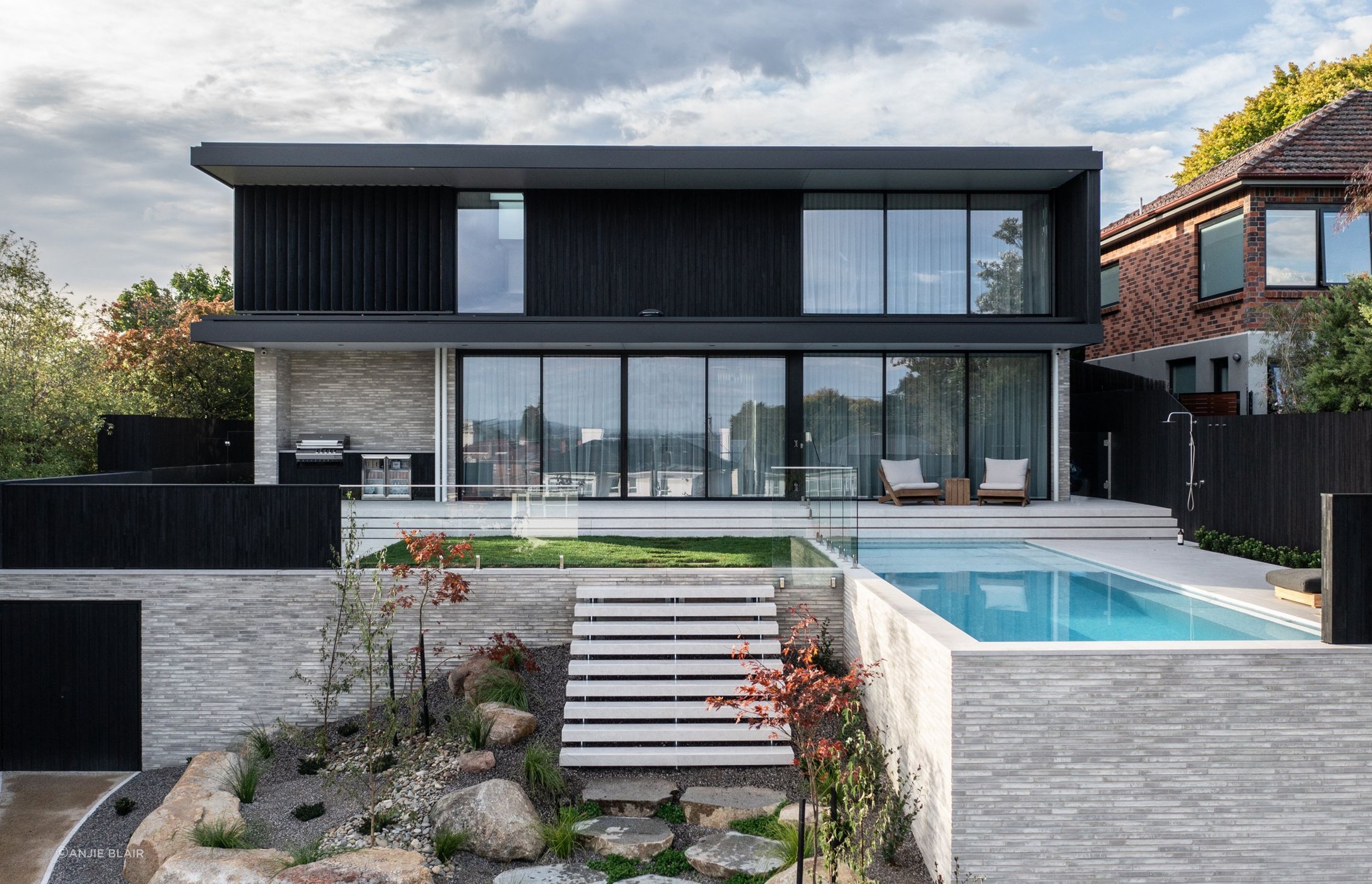 SG-Super-9-Sanctum-House-Newstead-TAS-Exterior-4.jpeg