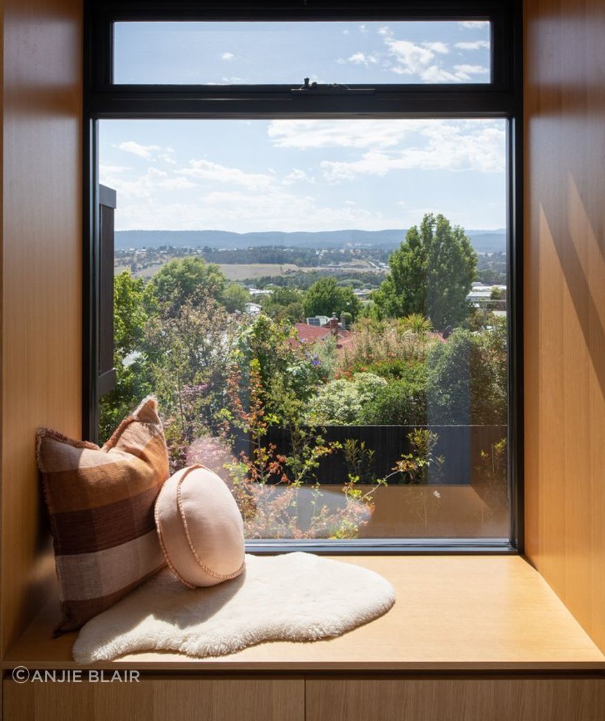 SG-Super-9-Sanctum-House-Newstead-TAS-Interior-10-v2.jpeg