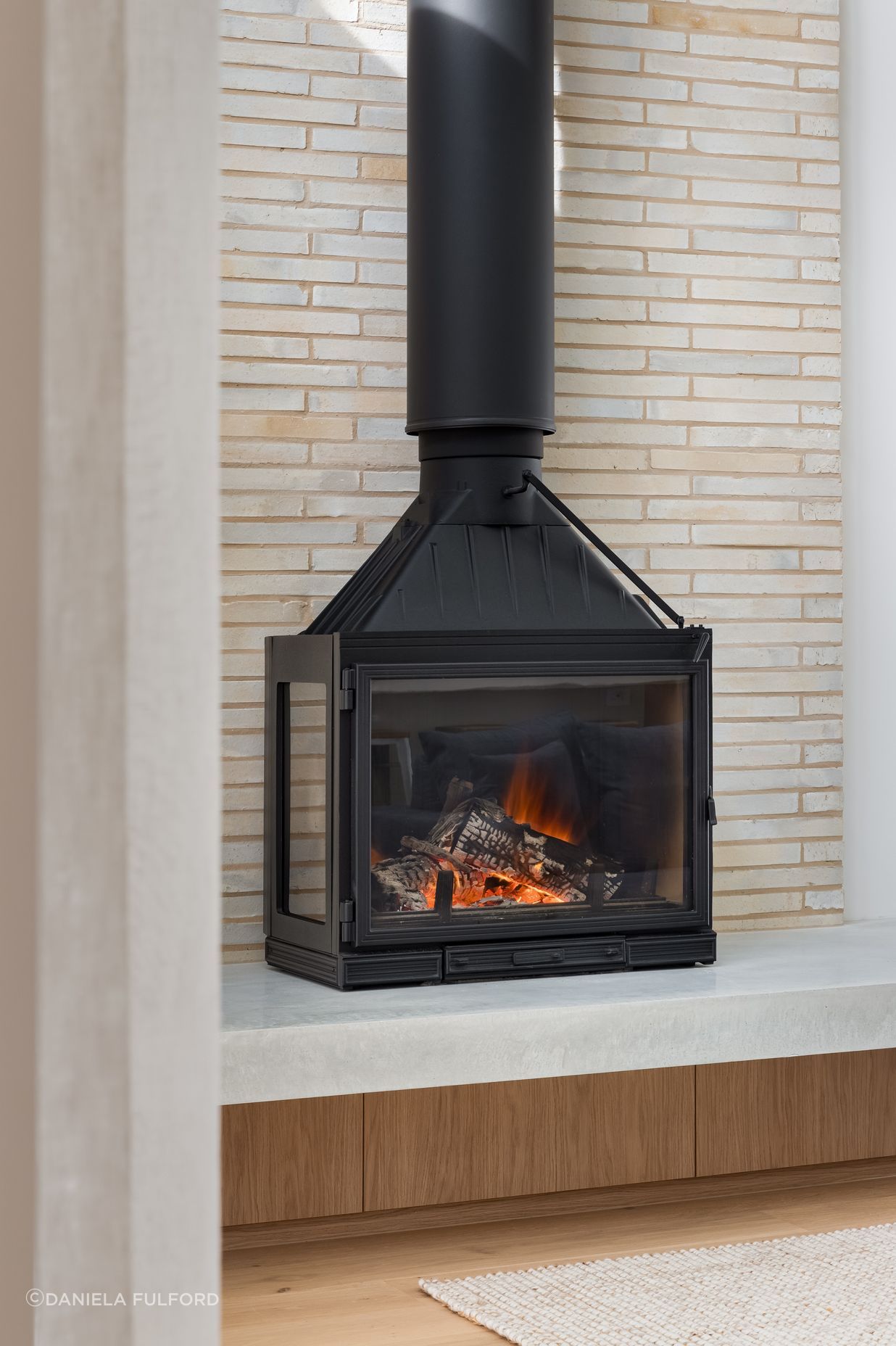 SculptFireplacesBarwonHeadsHighRes-15.jpg