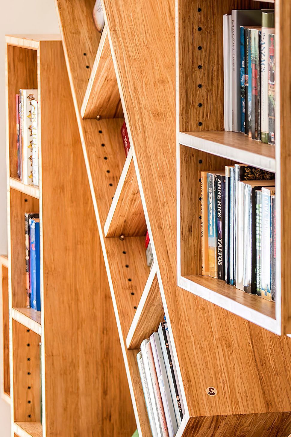 SelectCustomJoinerybookcase012-1-1.jpg