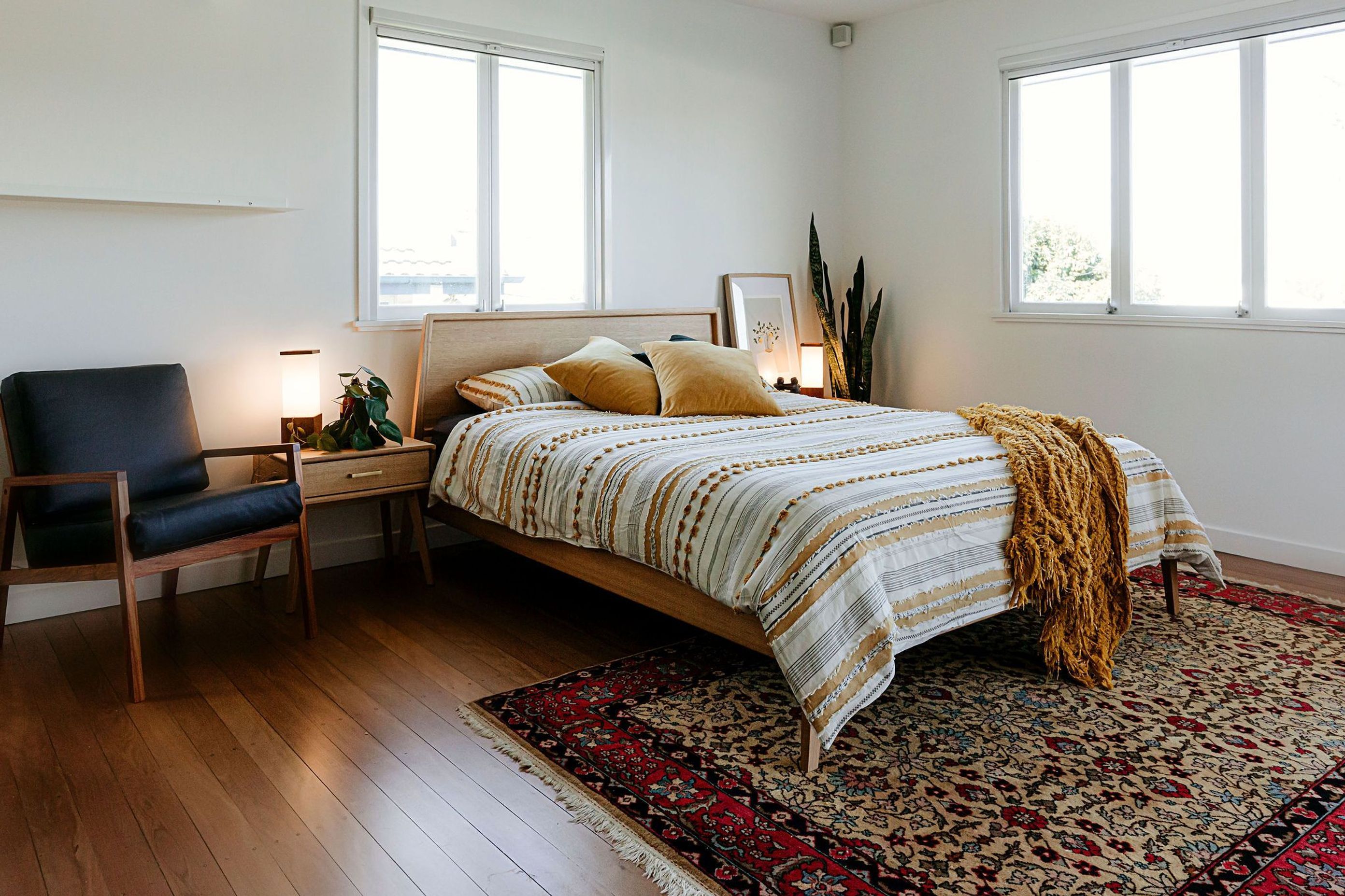 paradise-timbers-stork-furniture-timber-species-tas-oak-rosewood-spotted-gum-american-black-walnut-vic-ash-5b.jpg