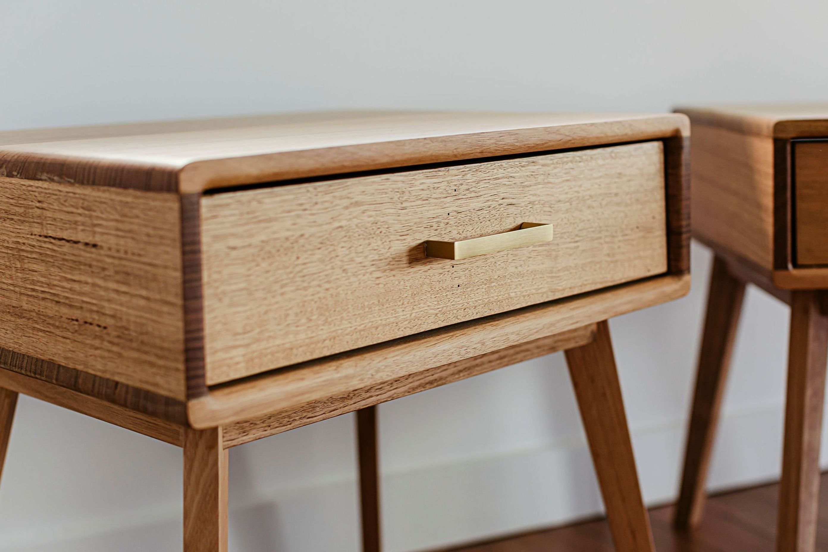 paradise-timbers-stork-furniture-timber-species-tas-oak-rosewood-spotted-gum-american-black-walnut-vic-ash-6b.jpg