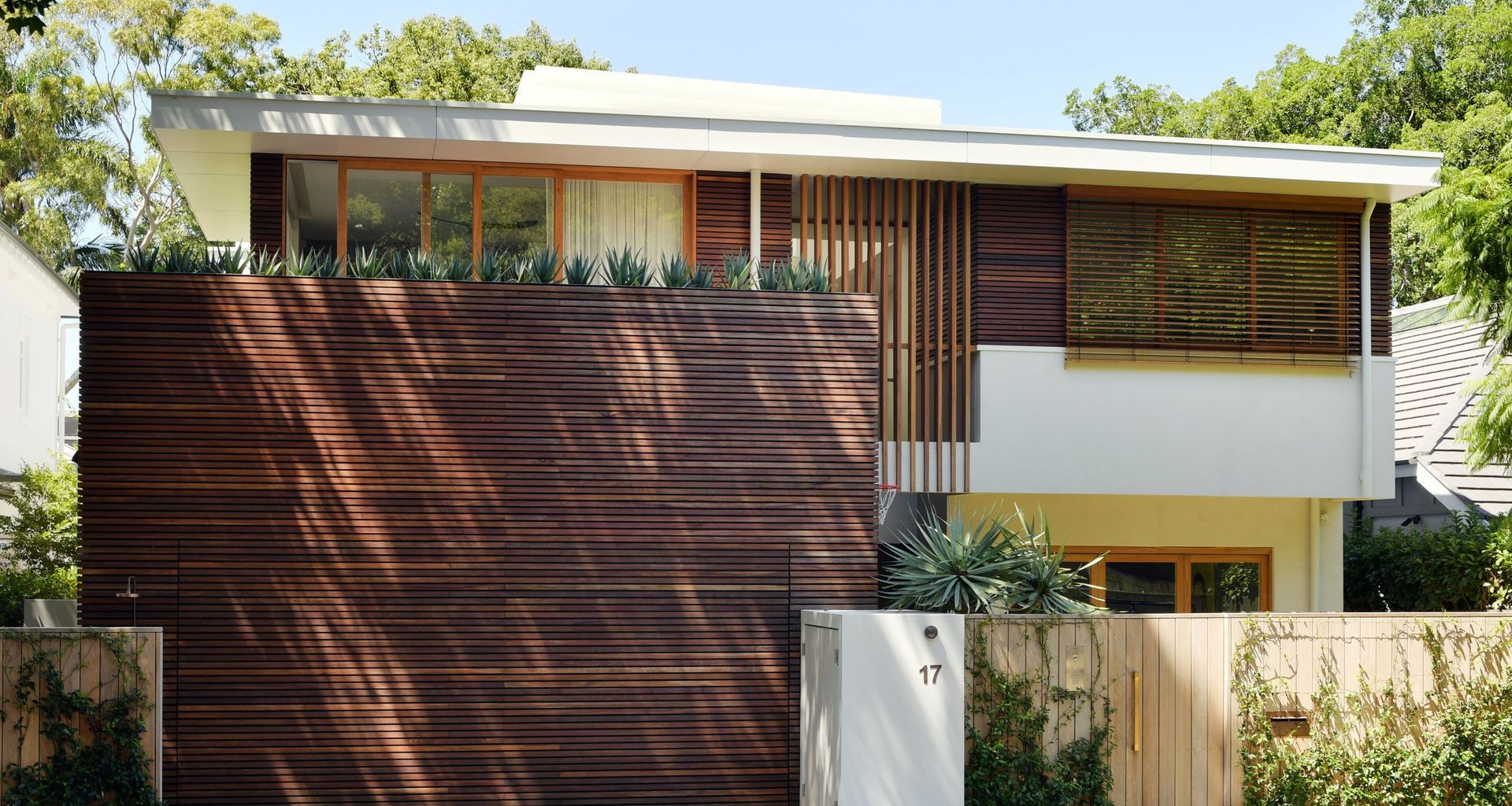 Rose Bay 1 banner