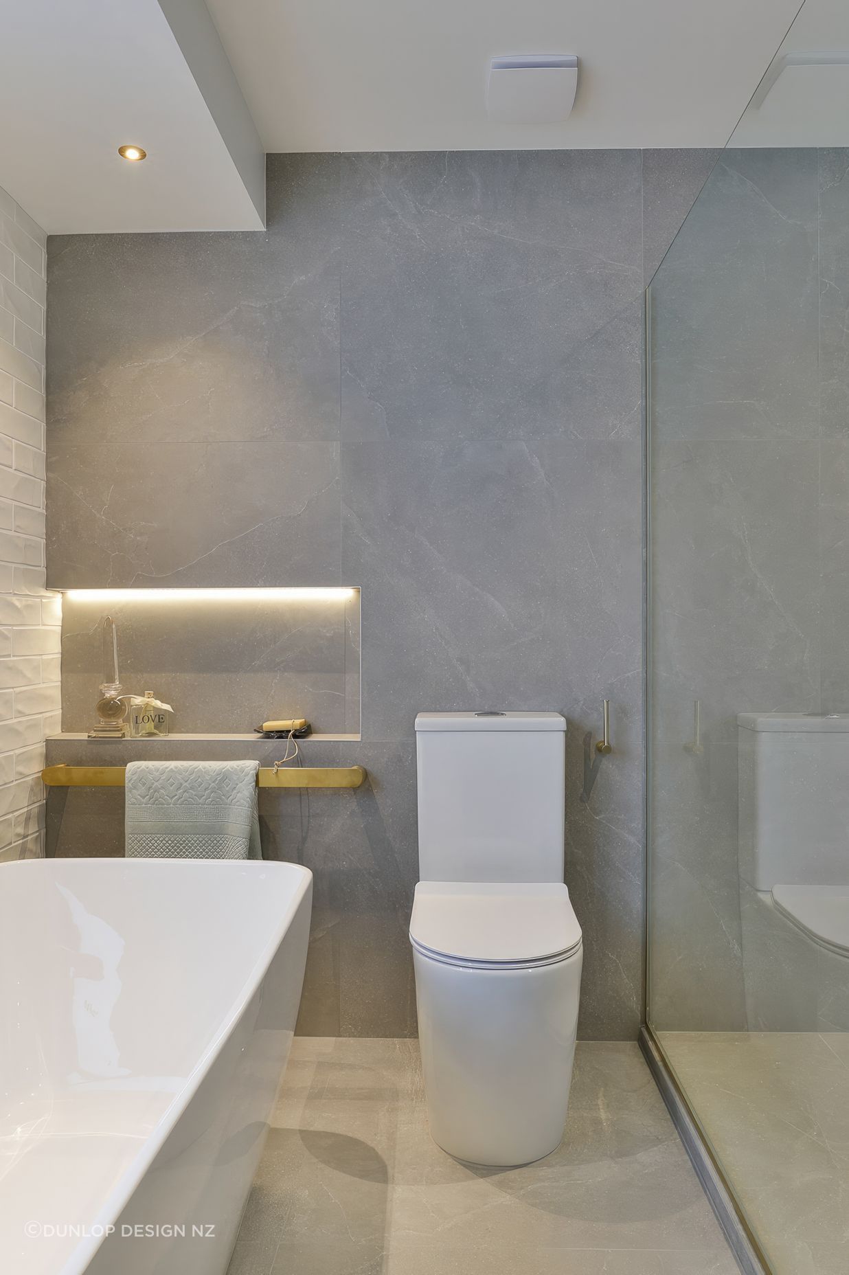 upZ8A4373-2-mt-maunganui-bathroom-4-1-fix-standard-scale-150x.jpg