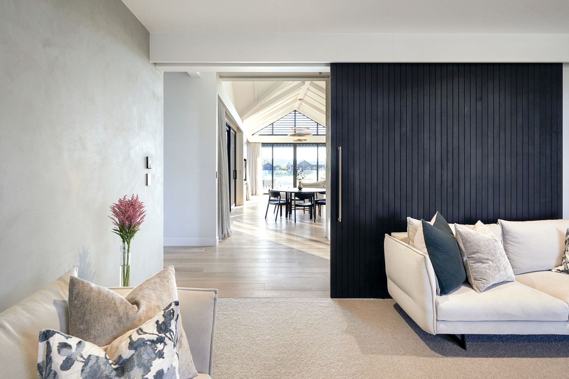 Contemporary Bethlehem residence