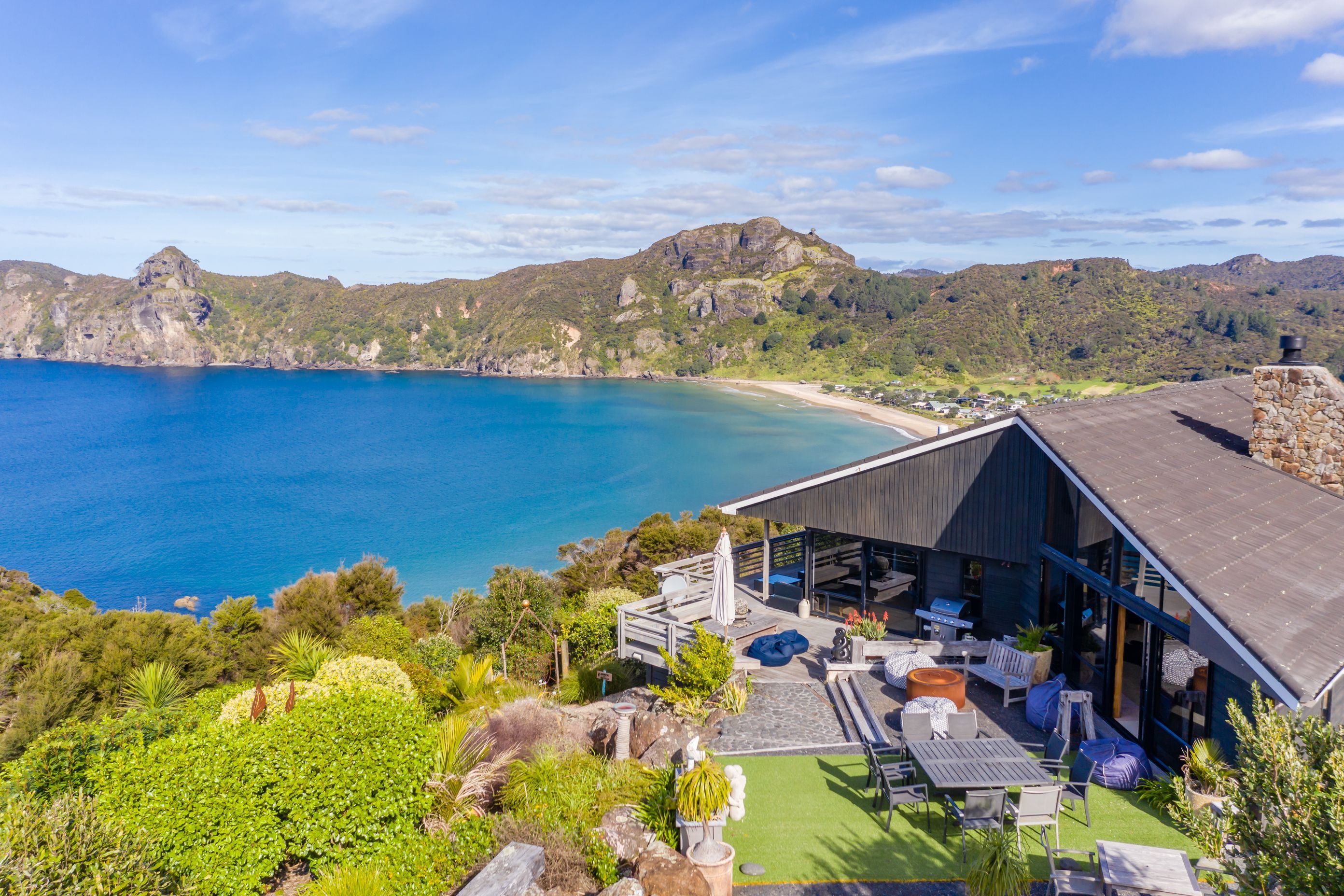 20220917Taupo-Bay-Lodge-20.jpg