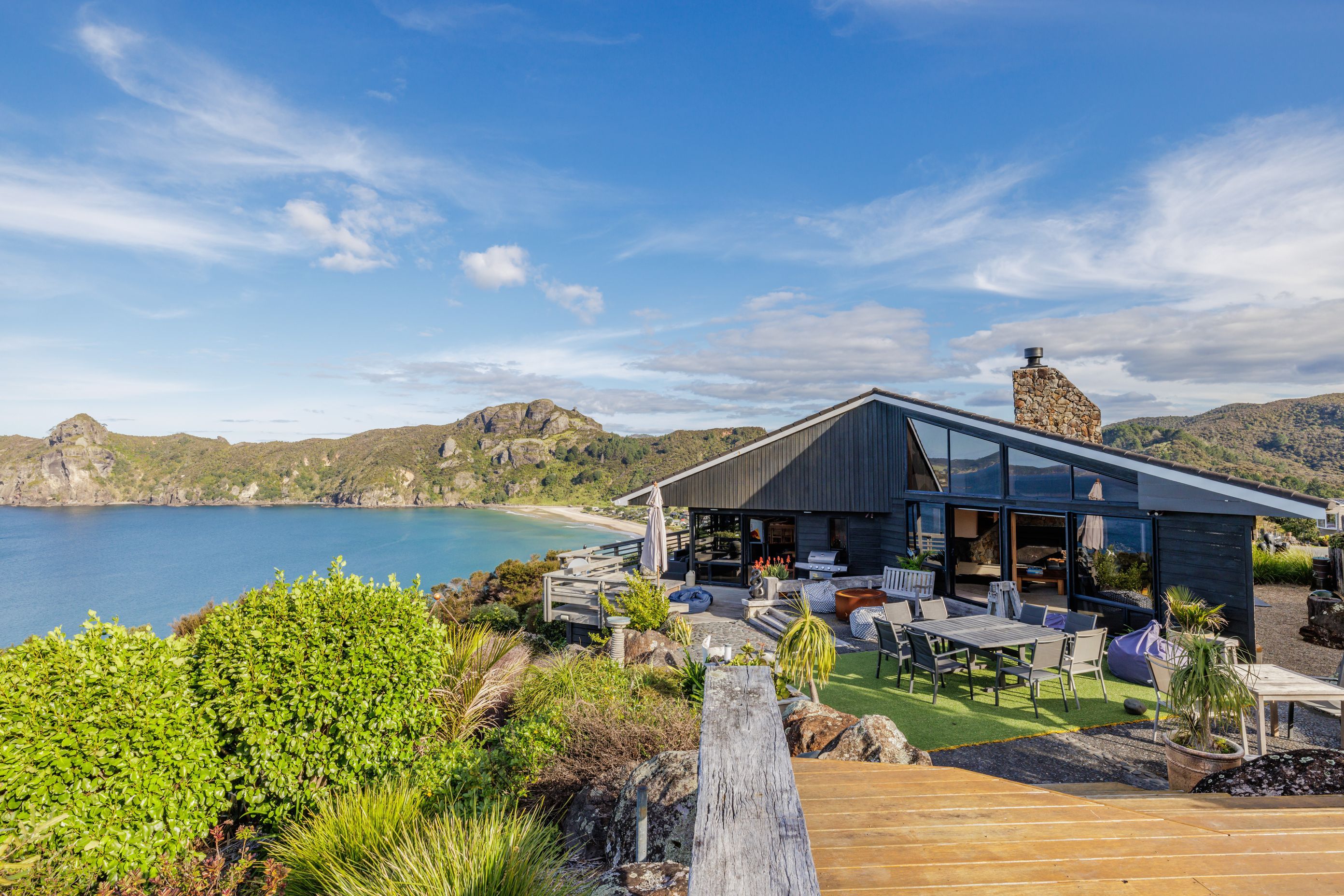 20220917Taupo-Bay-Lodge-33.jpg