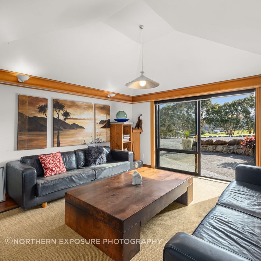 20220917Taupo-Bay-Lodge-46.jpg