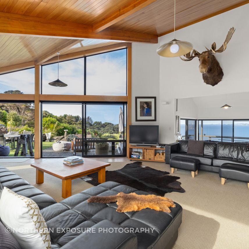 20220917Taupo-Bay-Lodge-48.jpg