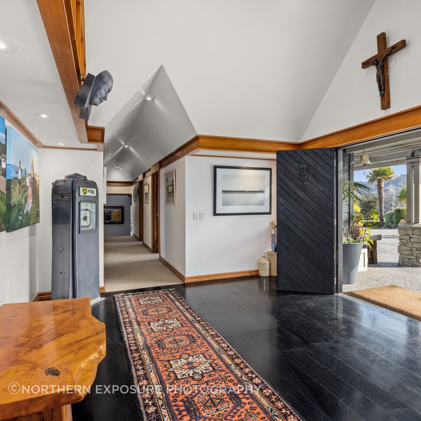 20220917Taupo-Bay-Lodge-49.jpg
