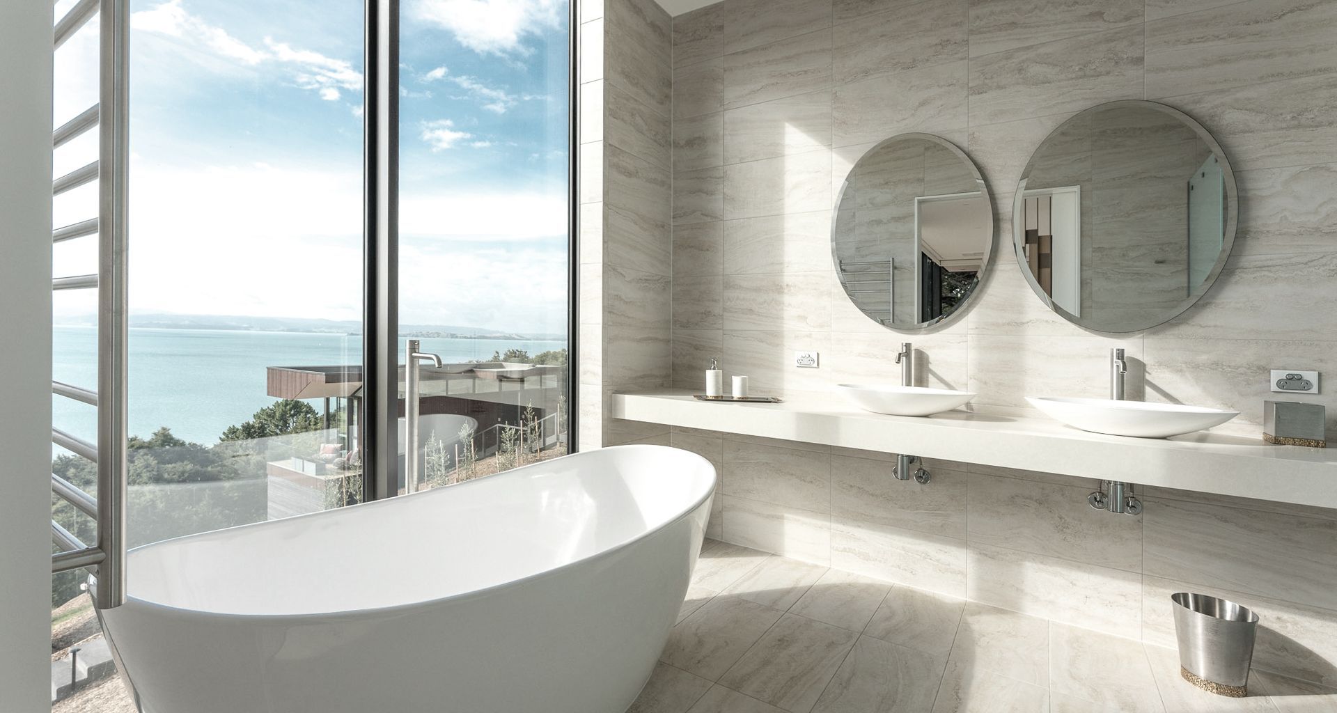 Omana Luxury Villa (Waiheke Is) banner