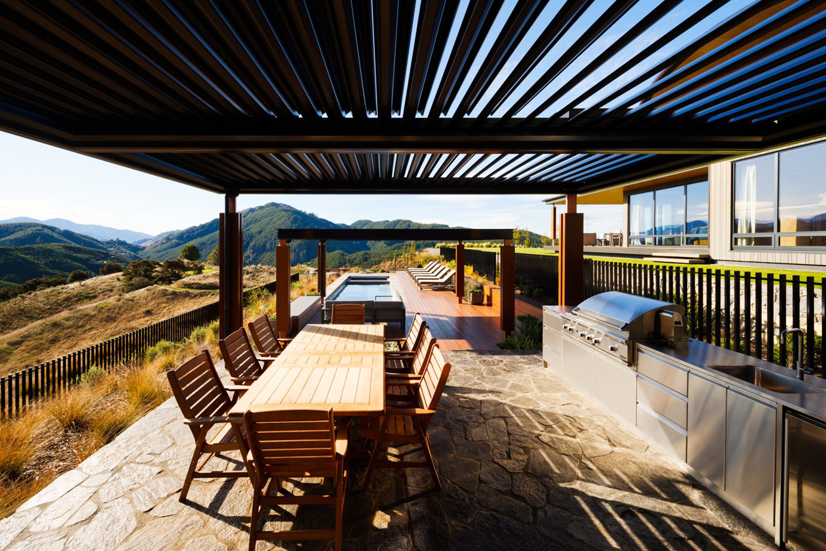 Falcon Brae -Lodge 