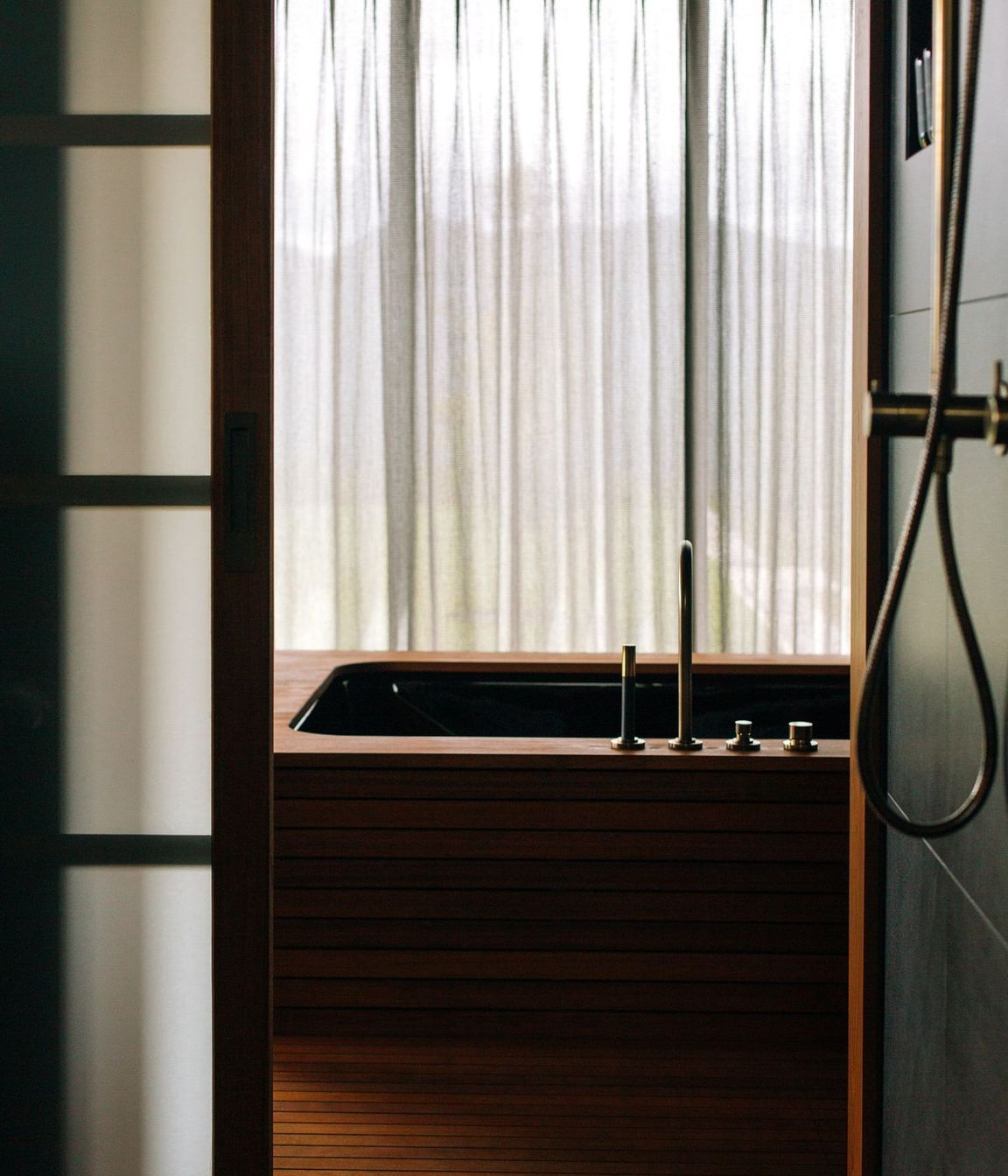 Stonefly Lodge - Falcon Brae Villa