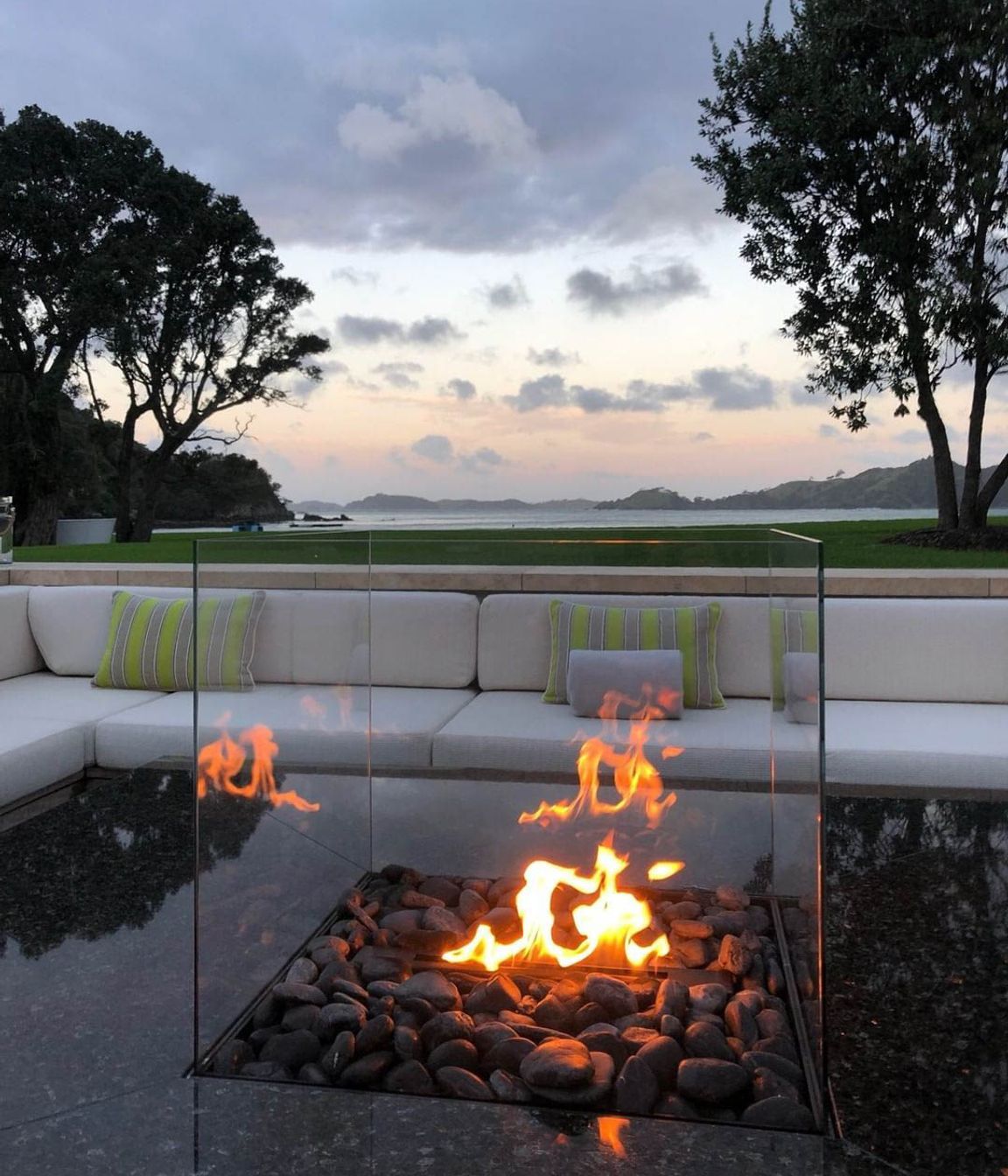Warmington Logi Pit Fire