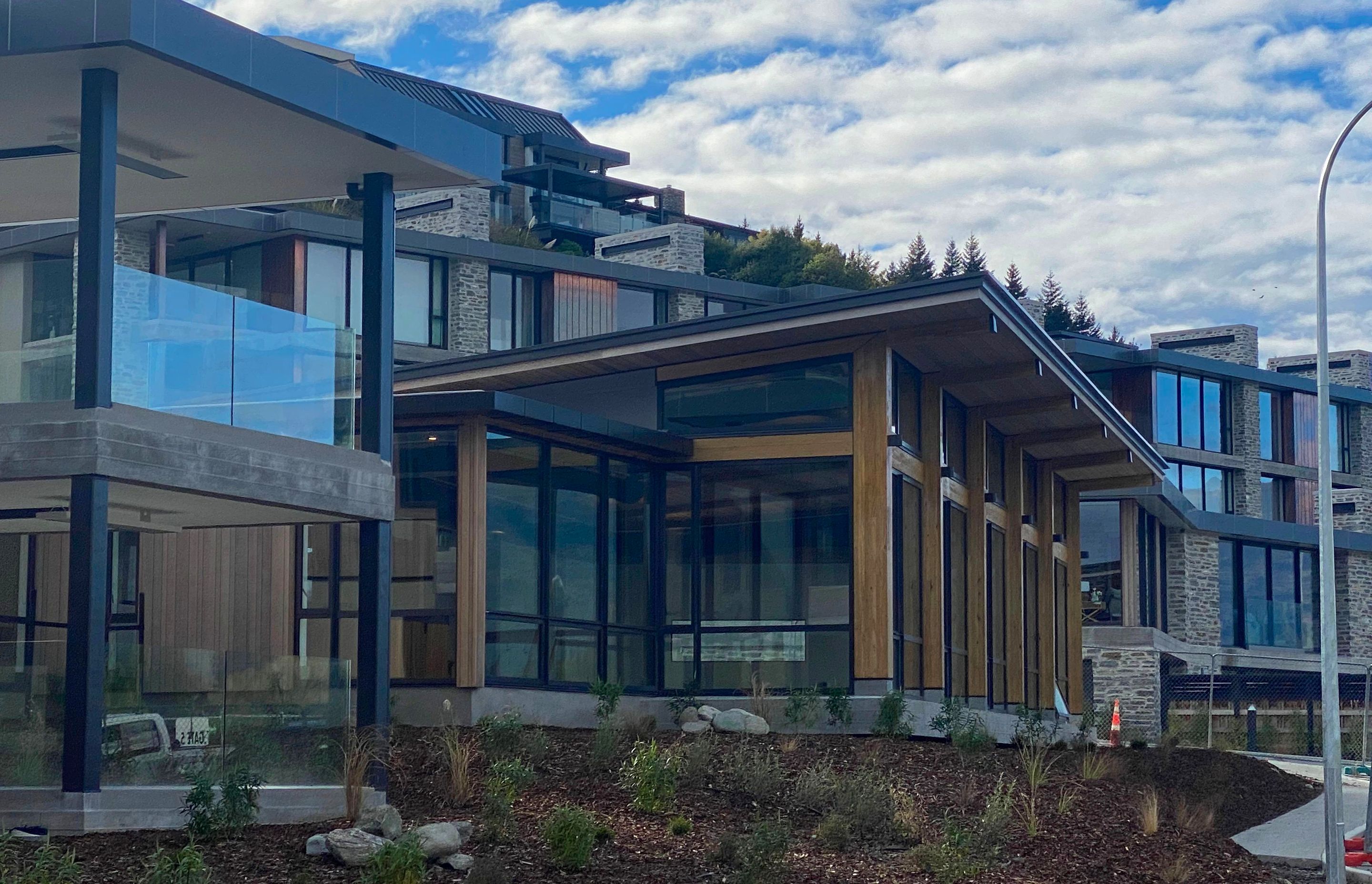 Marina Terrace Wanaka Pool House