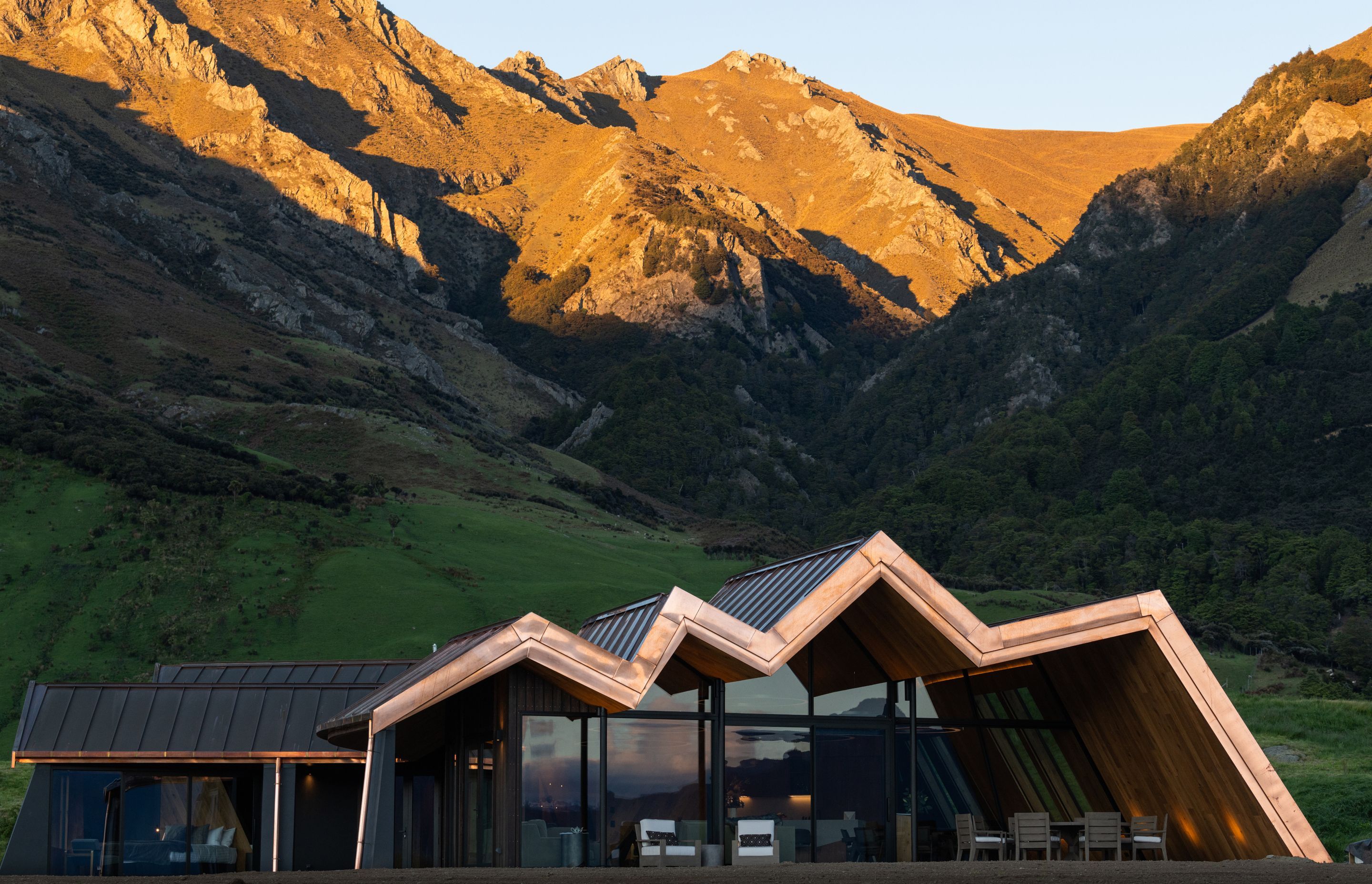 The design for the lodge was informed by a number of factors. First and foremost the surrounding mountain ranges.