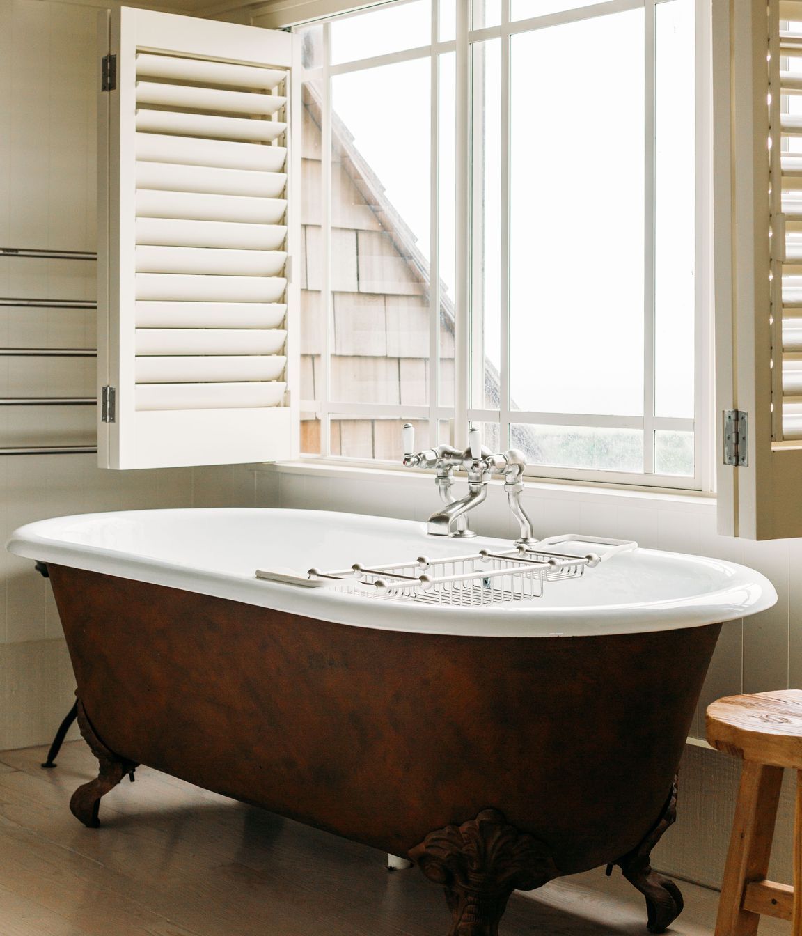 Nikki says the trick was to balance modern-day conveniences with the feeling of old-world charm.