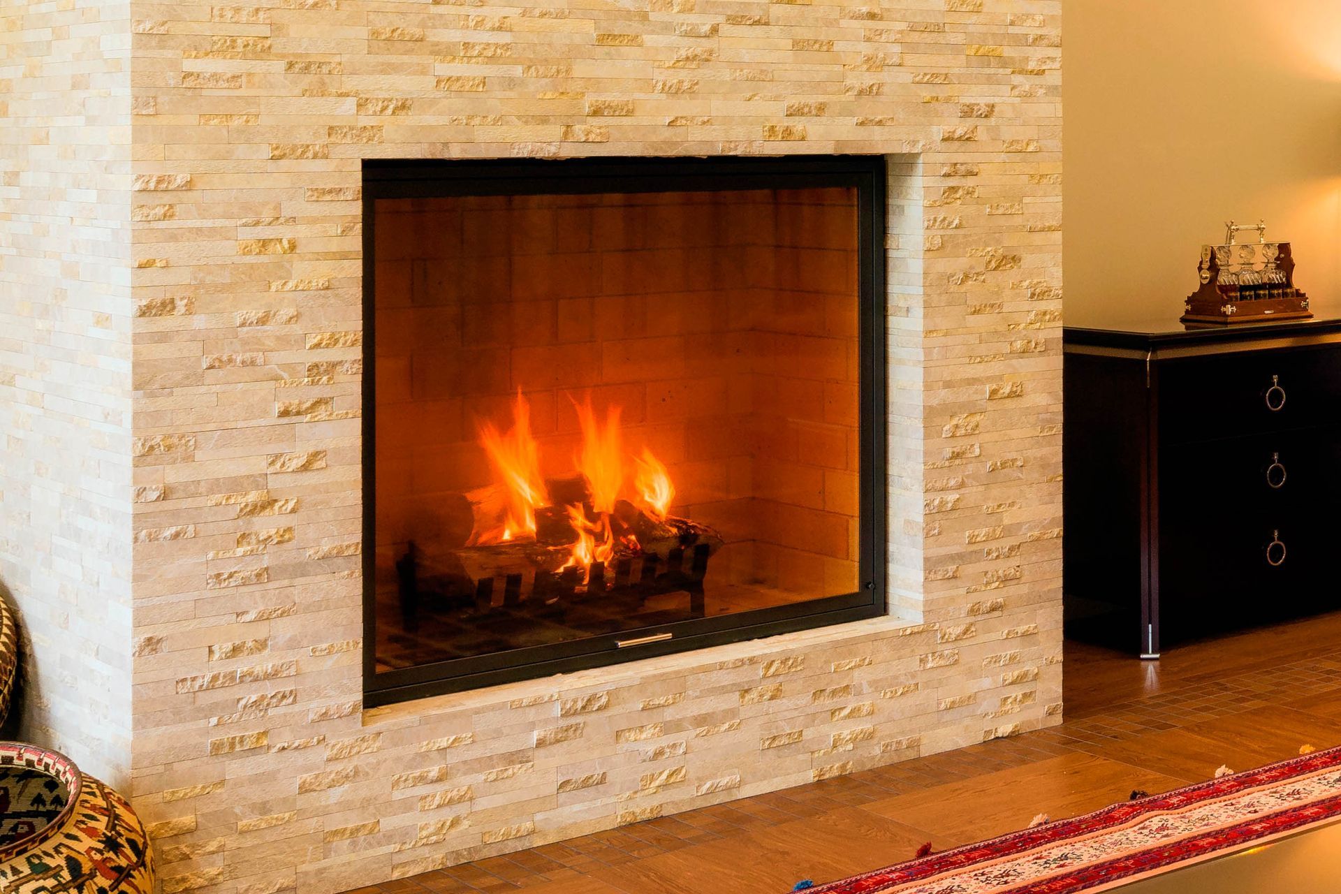 Warmington Evoque wood fire