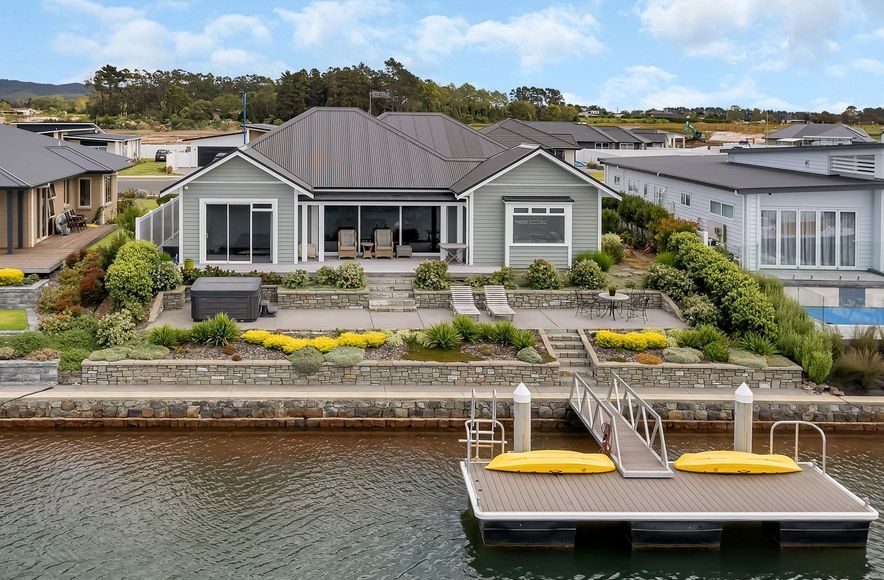 Marsden Cove House 02
