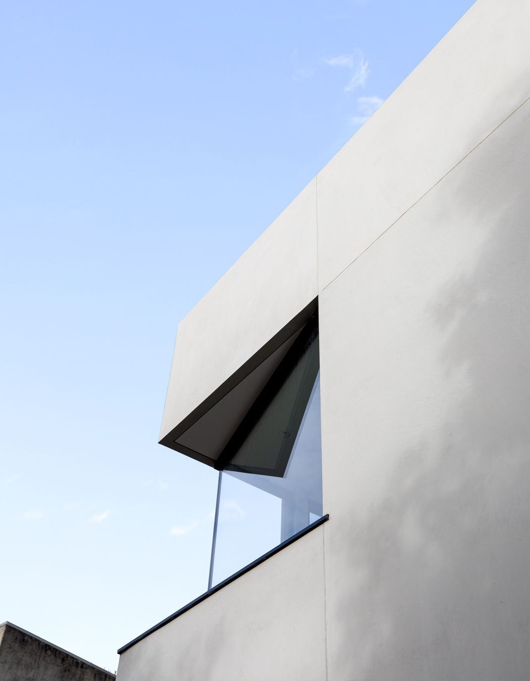 000413-v2.jpg