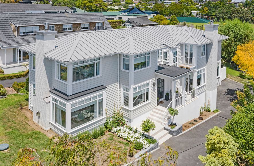 Mellons Bay House