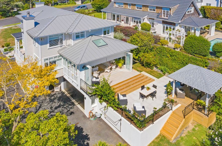 Mellons Bay House