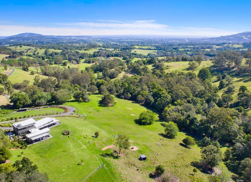 271DT - Ultimate off-grid country retreat