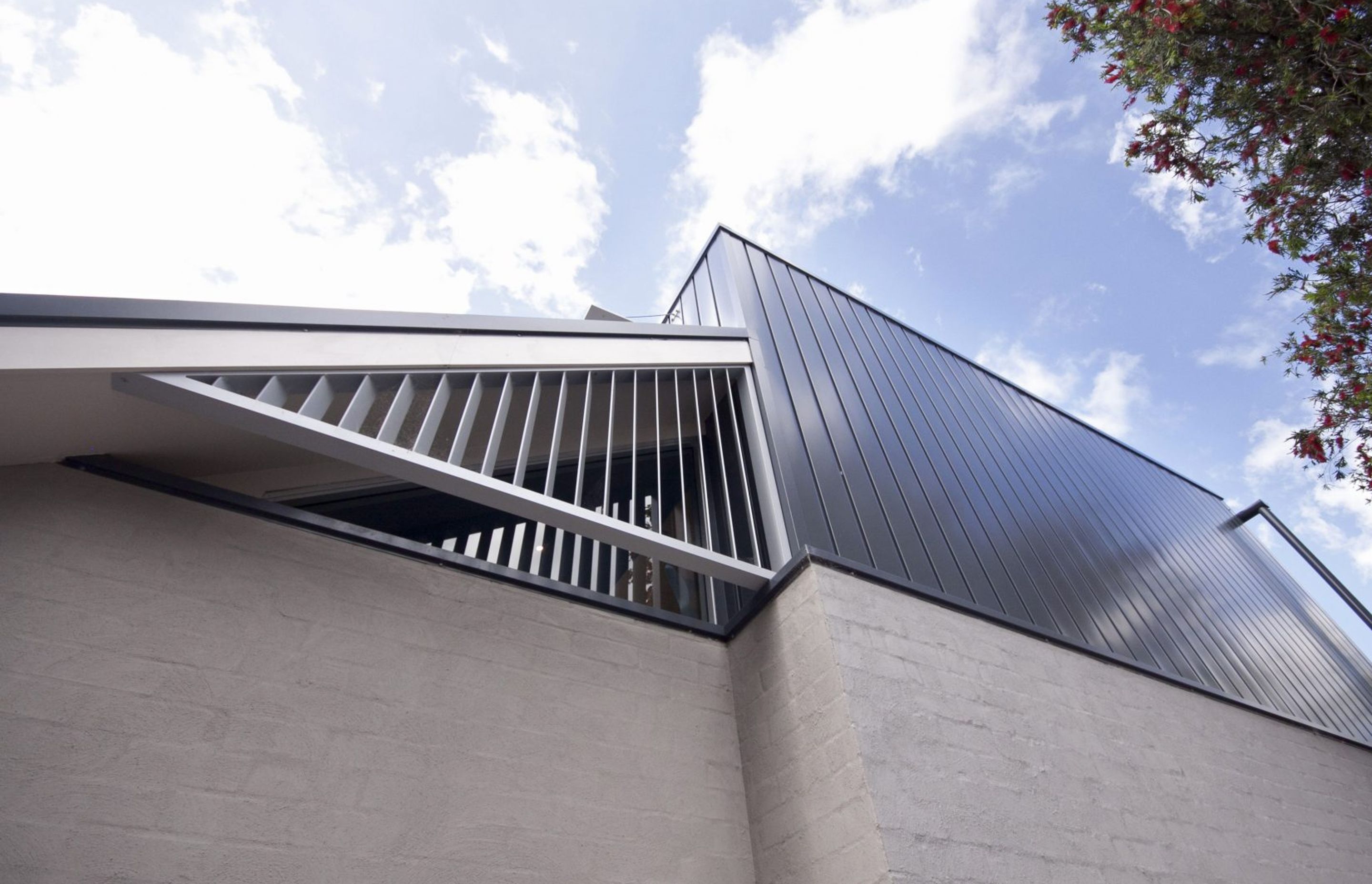 Suters Sunnyside Residence