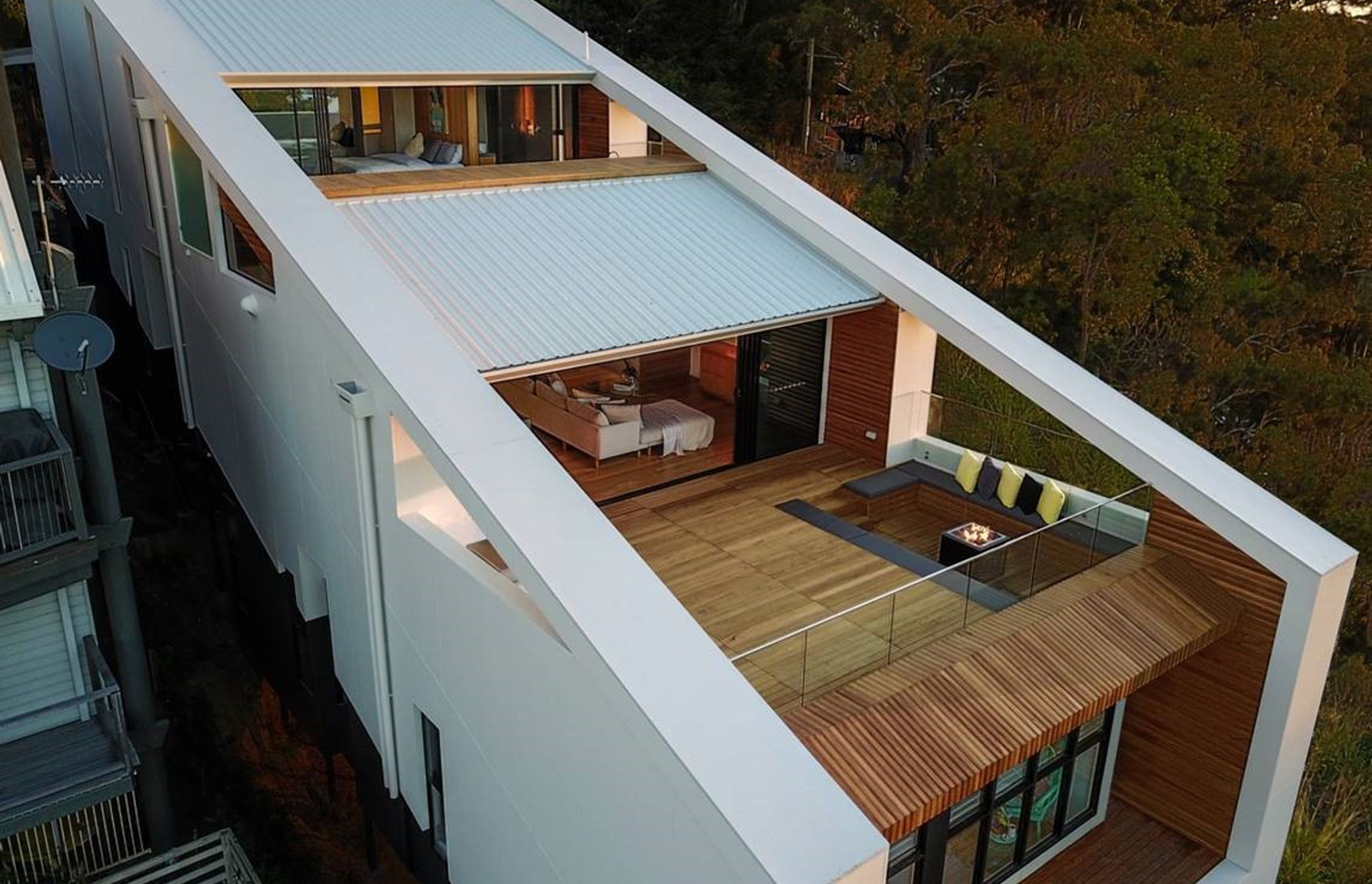 The Floating House