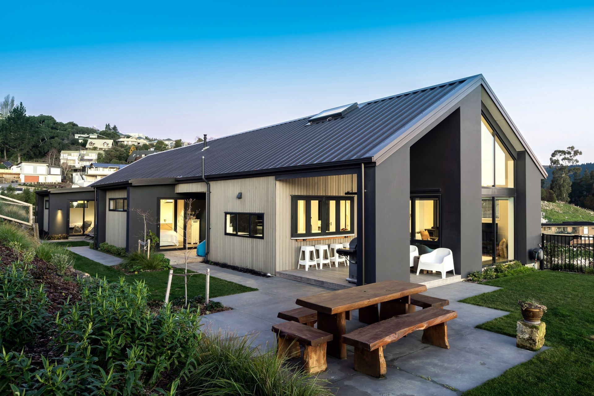 Cashmere - A view to Adventure