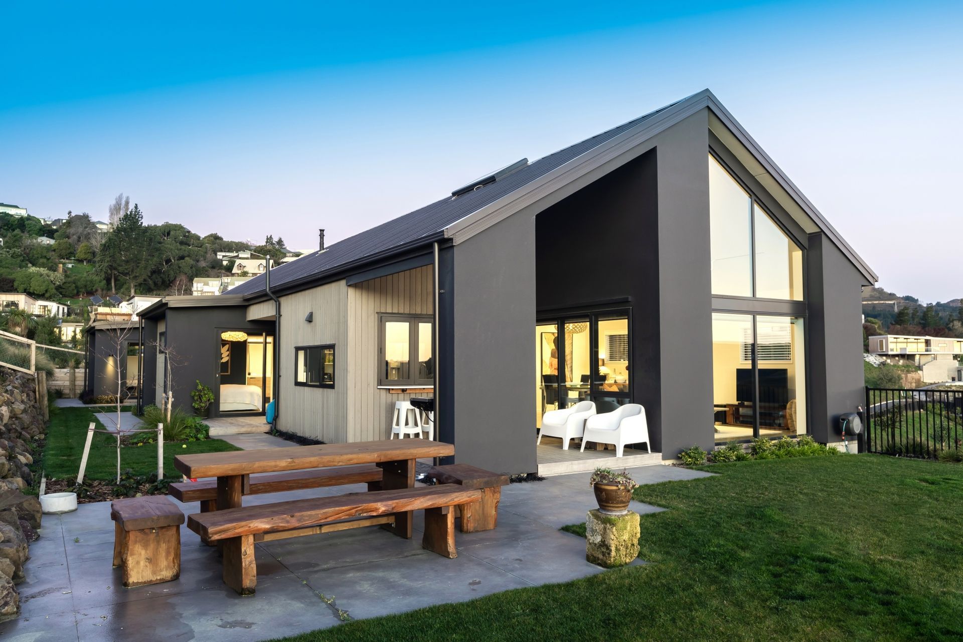 Cashmere - A view to Adventure