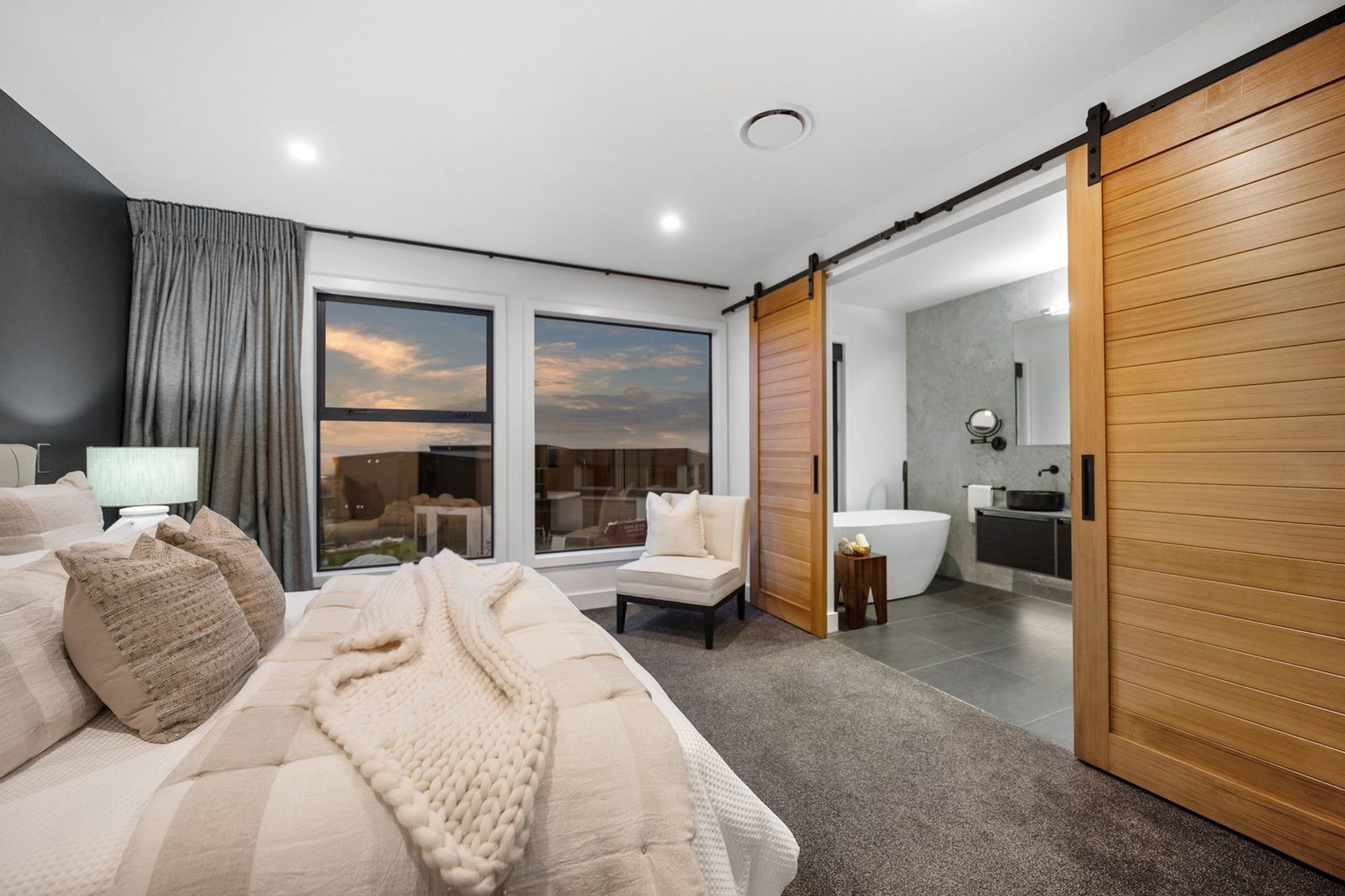 040Open2viewID582657-9RidgeleaRoad.jpg