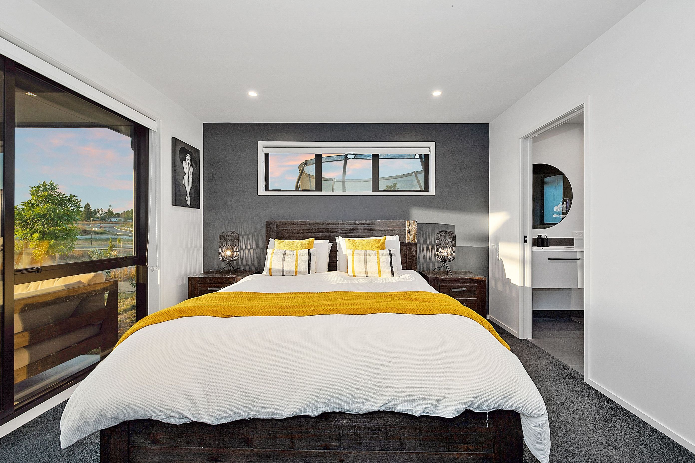075Open2viewID528259-TePaeaAvenue33.jpg