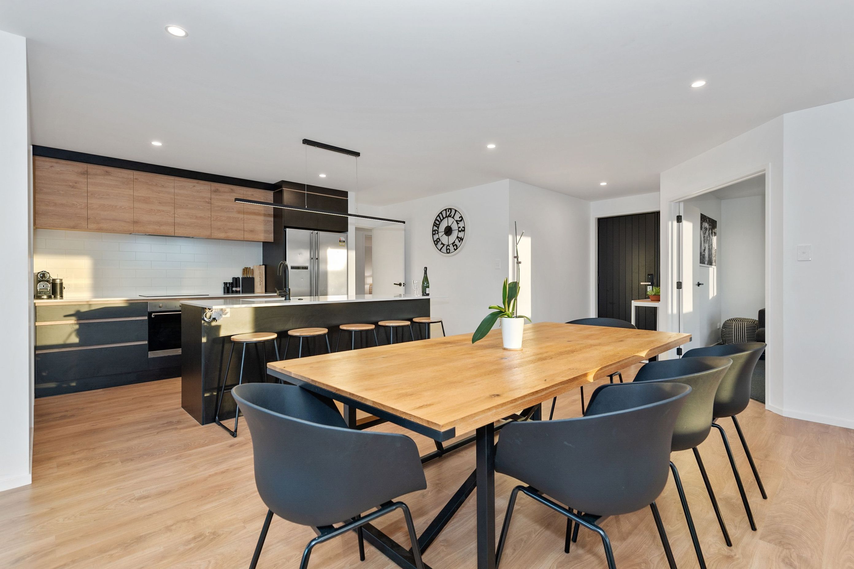 091Open2viewID528259-TePaeaAvenue33.jpg