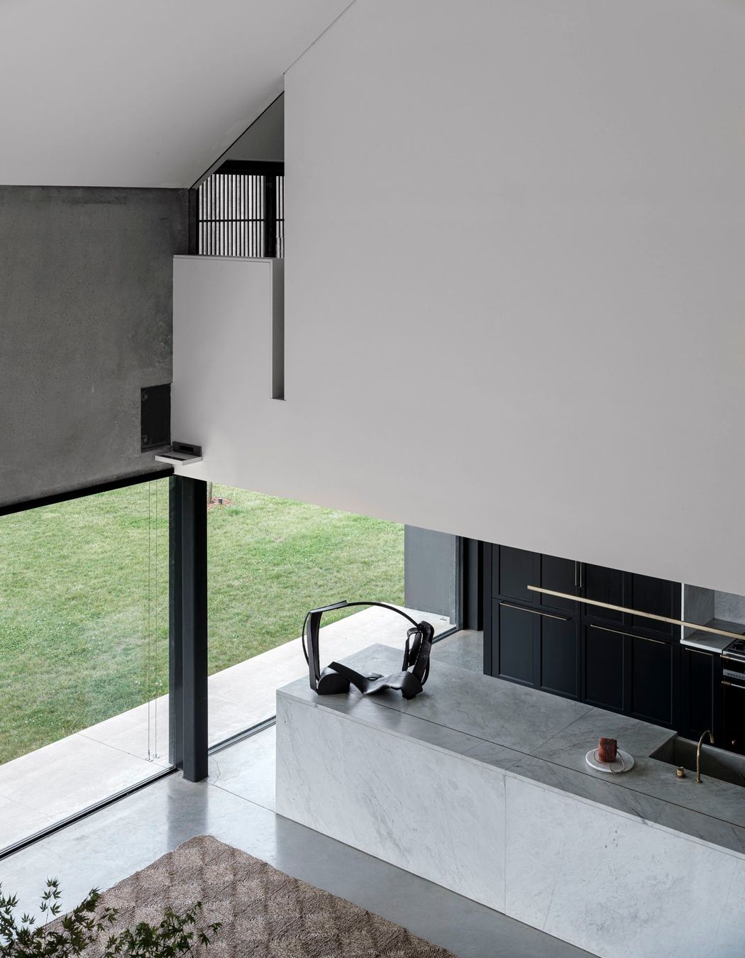 09TFPhotoLukeMoloneyHighlandsHouse0046PS.jpg