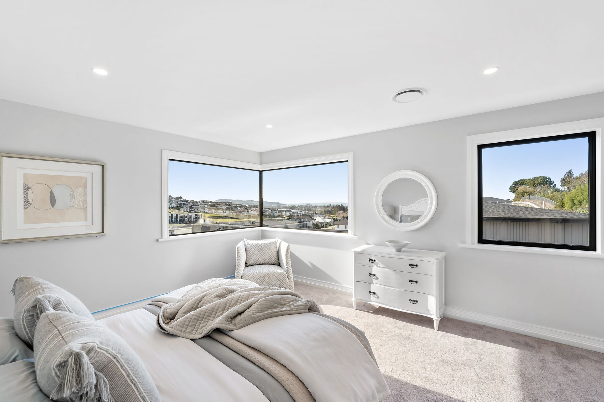 Colonial Drive, Silverdale