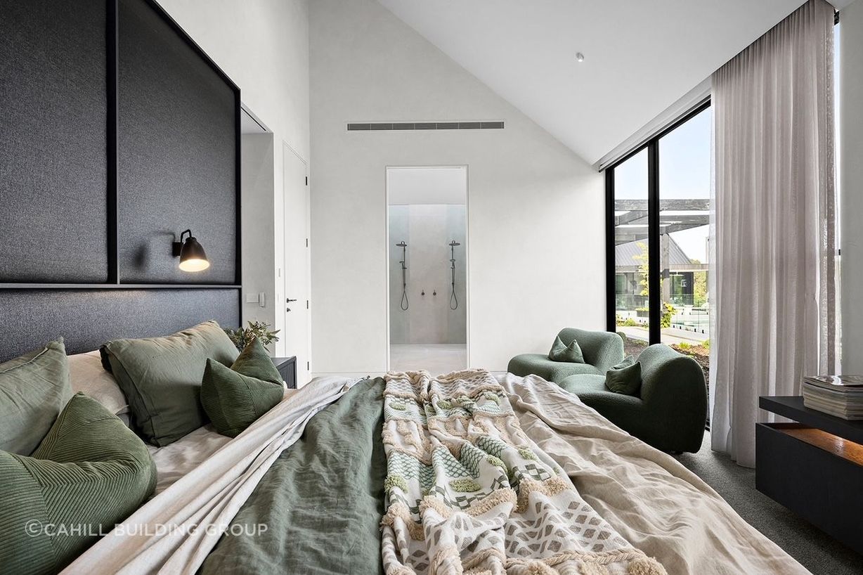 10-Bedroom-v2.jpg
