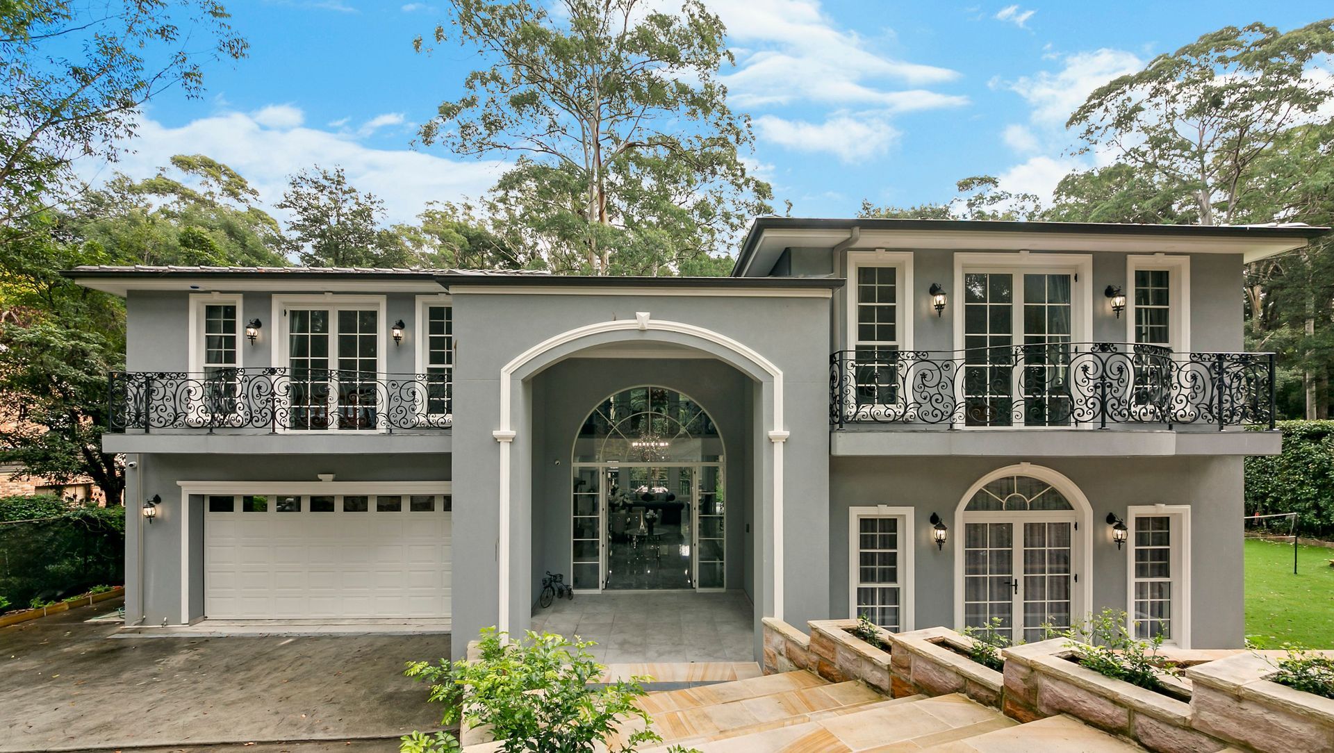 Royal Oak Place, West Pennant Hills banner