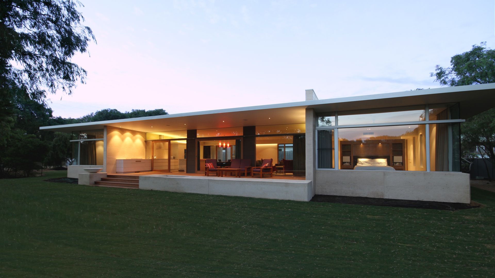 Quindalup House banner