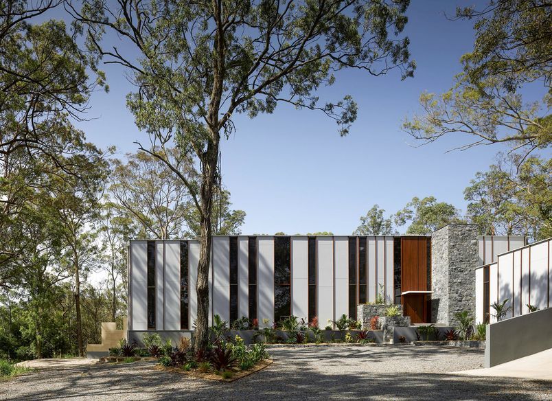 J&J RESIDENCE