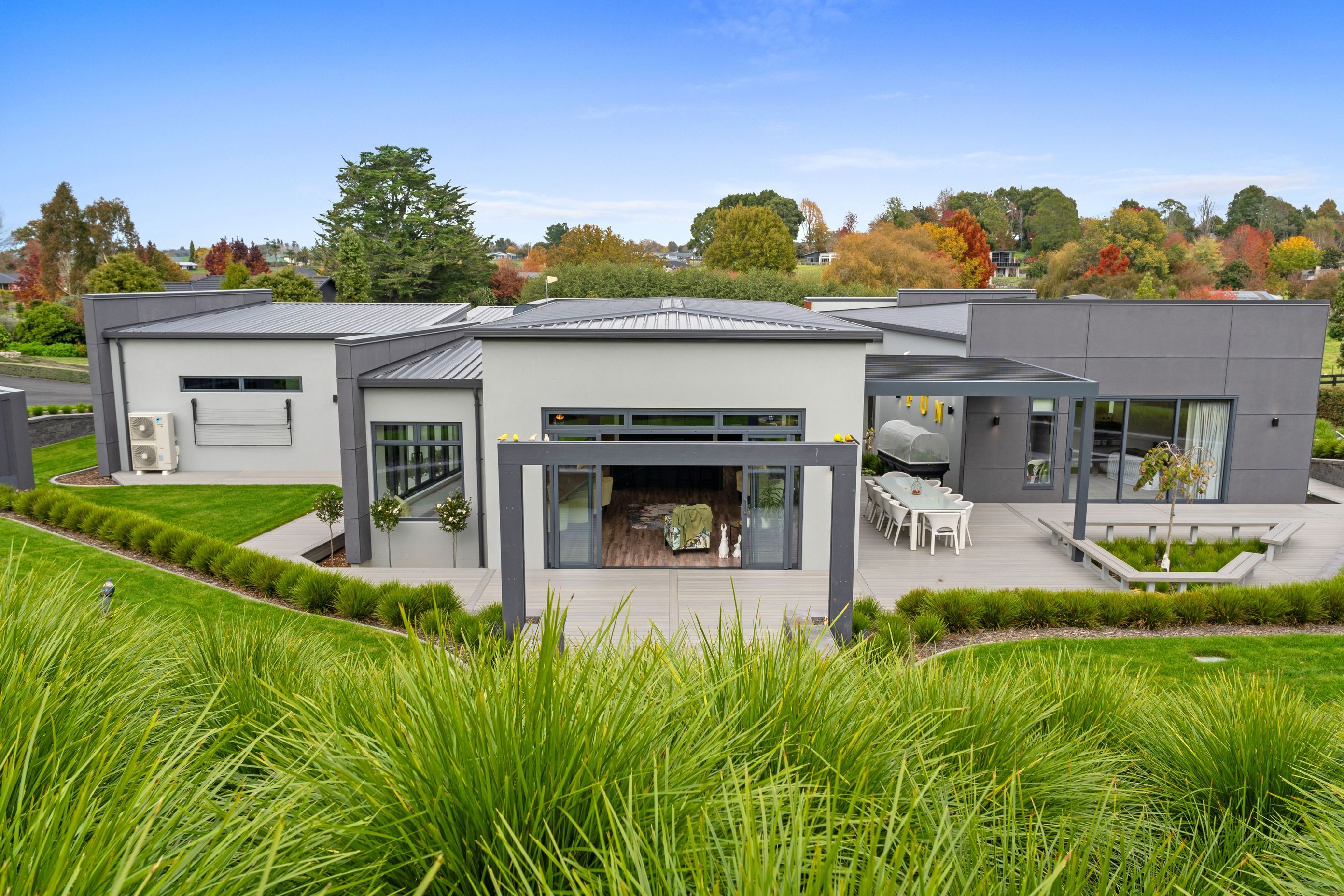 100Open2viewID593439-6972BondRoad.jpg