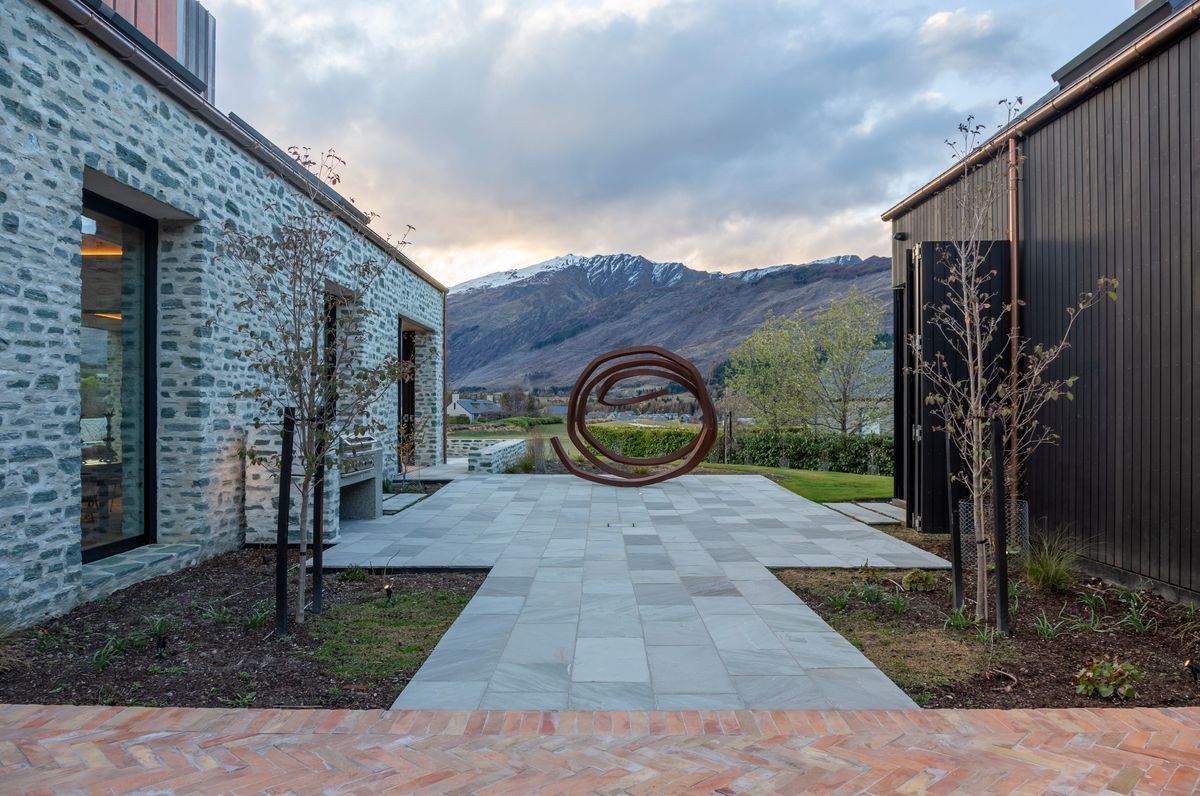 The Gatehouse | Ayrburn Ridge | Trinity Construction |Patterson Associates