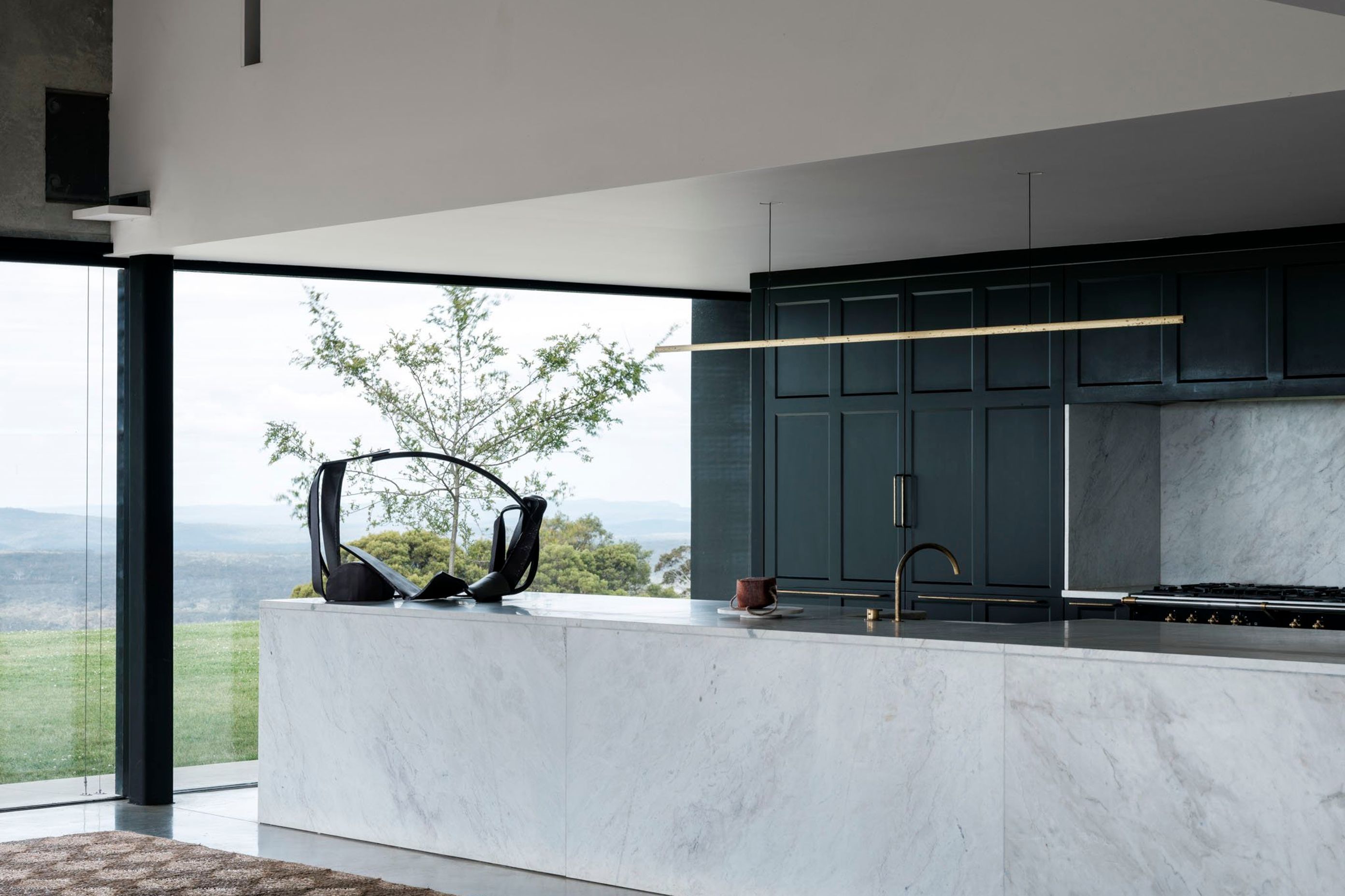 12TFPhotoLukeMoloneyHighlandsHouse0191PS.jpg