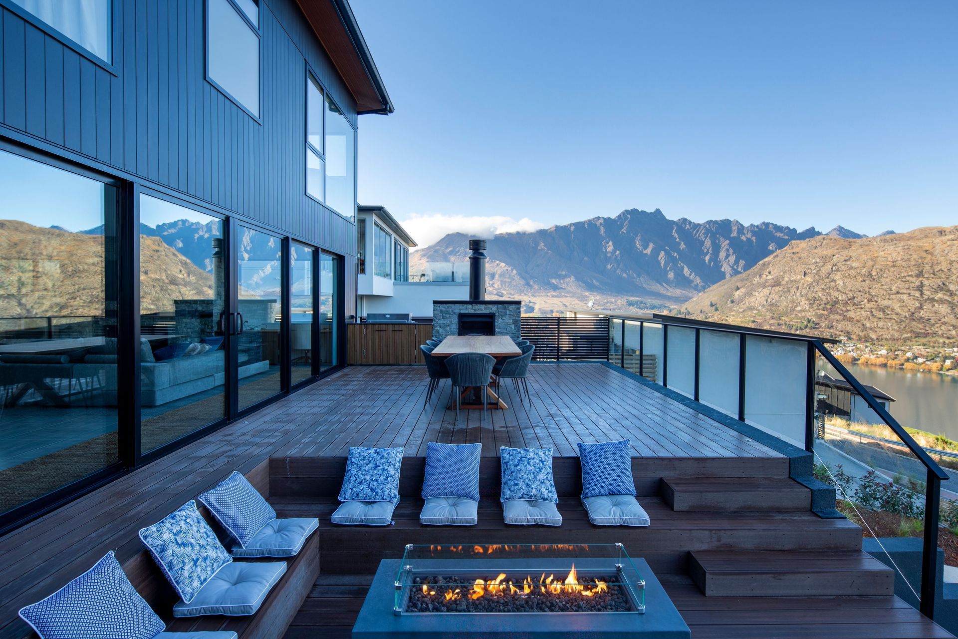 Florence Close, Queenstown Luxury House