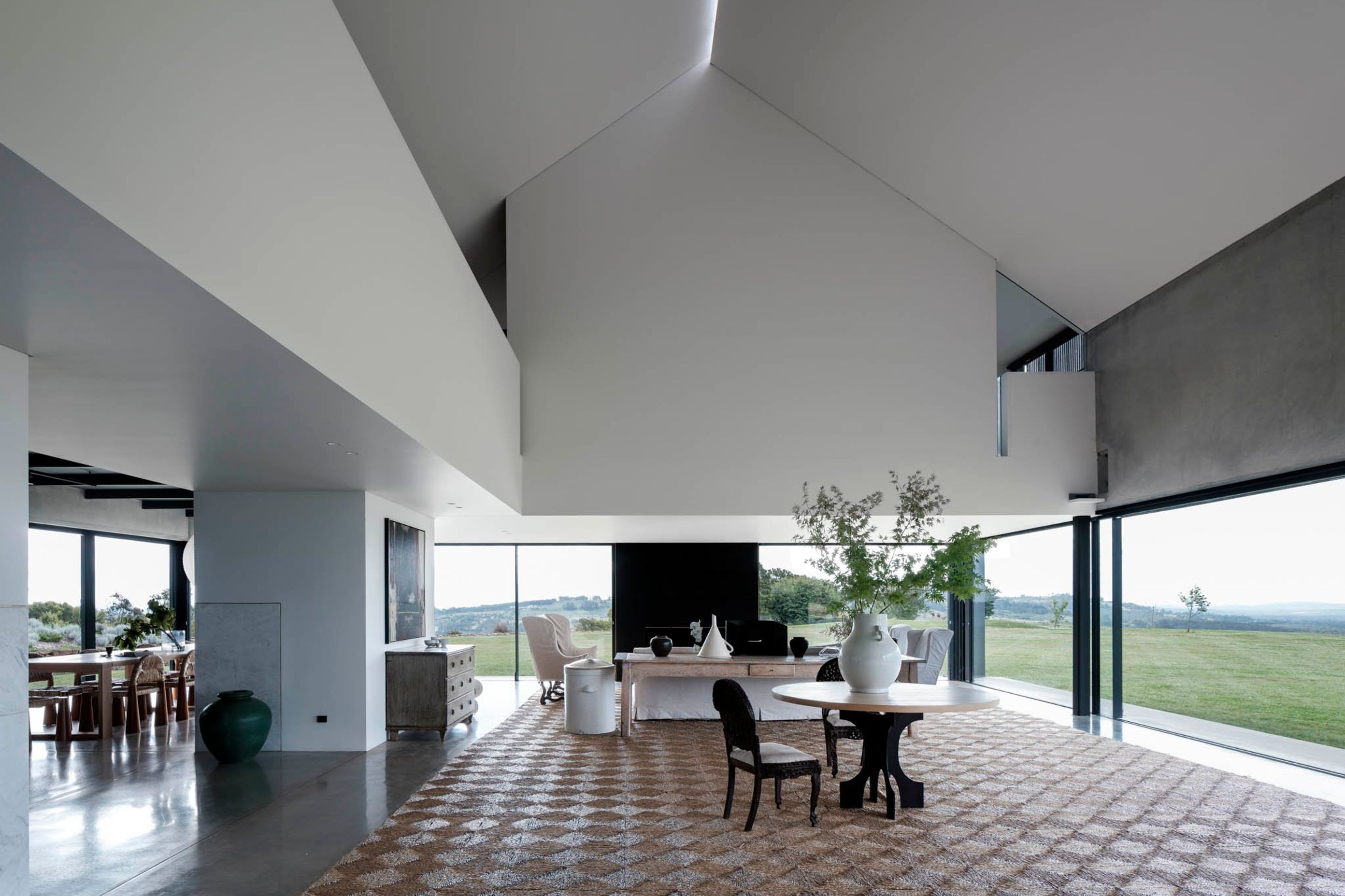 14TFPhotoLukeMoloneyHighlandsHouse0140PS.jpg