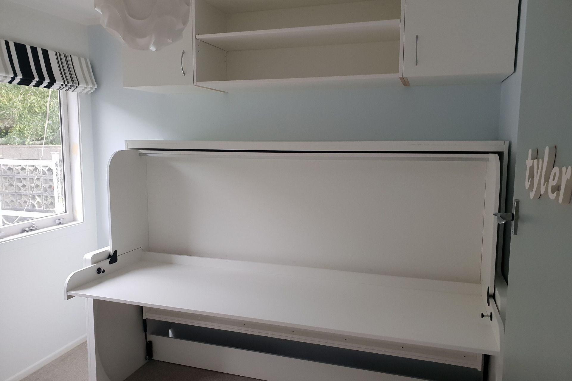 Hiddenbed  Installation