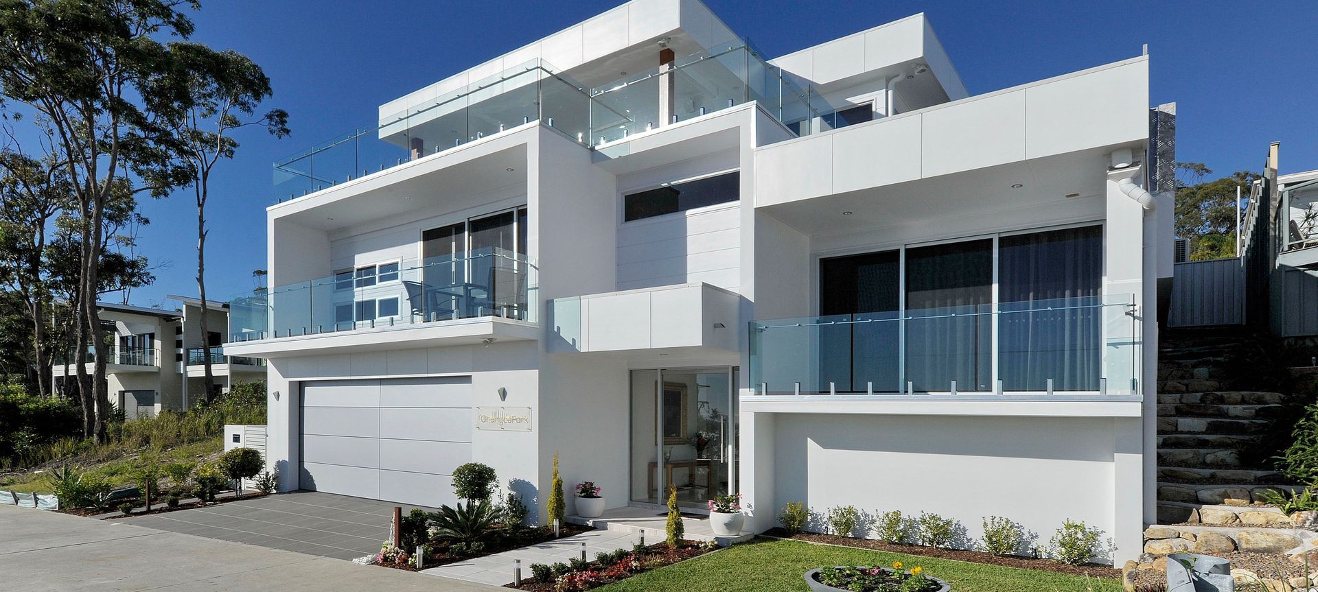 Three storey new build banner